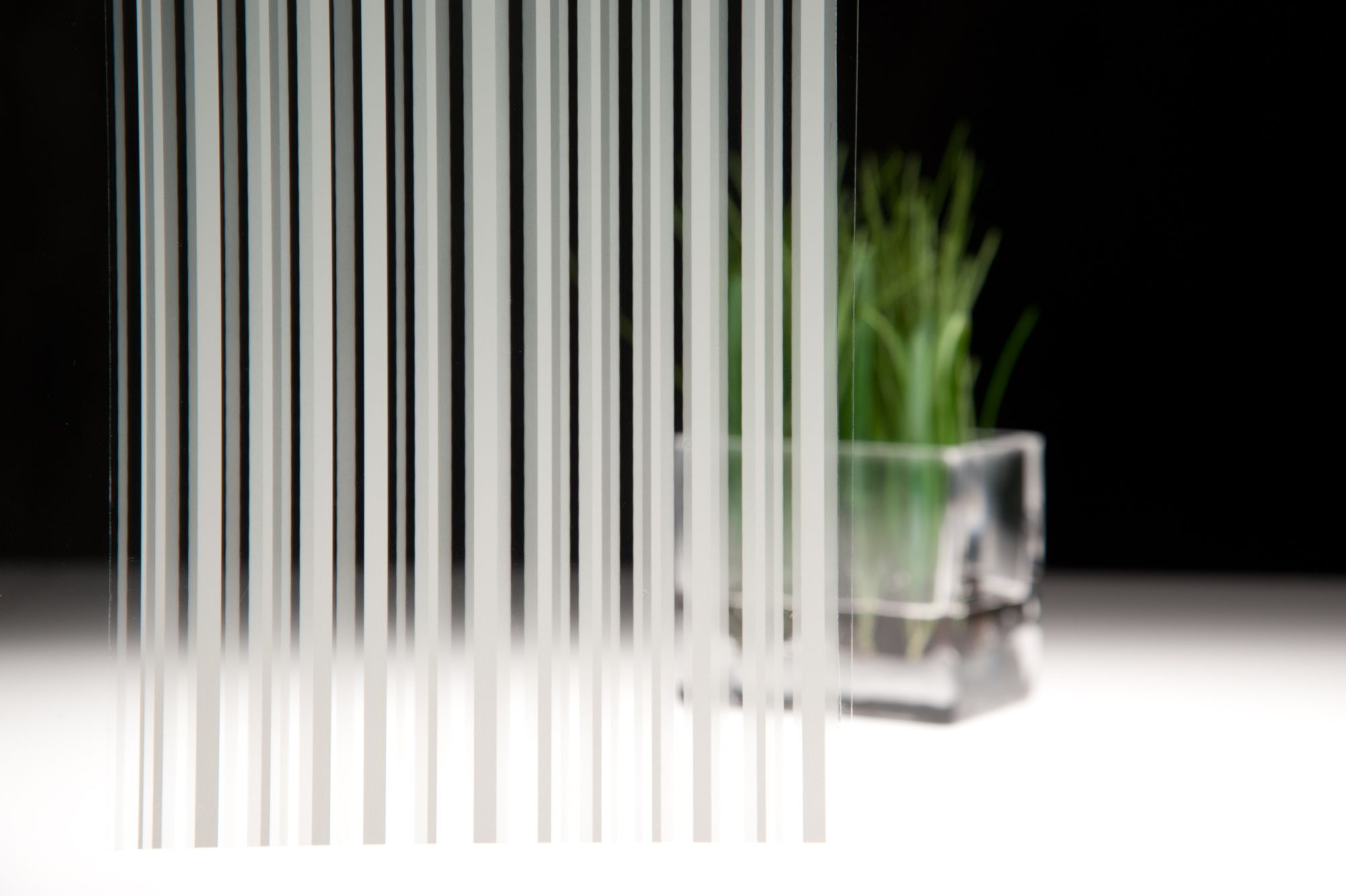 Lámina para Decoración de Vidrio 3M™ Fasara™ SH2BKAP Arpa Black (1.27 m x 30 m)