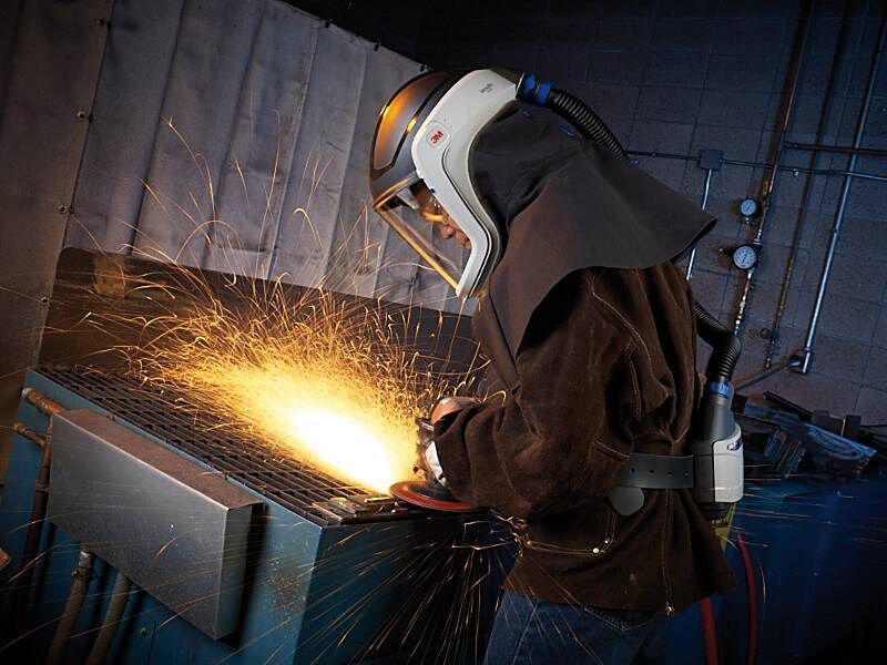 3M™ Versaflo™ Casco con cubrehombros de alta durabilidad M-406