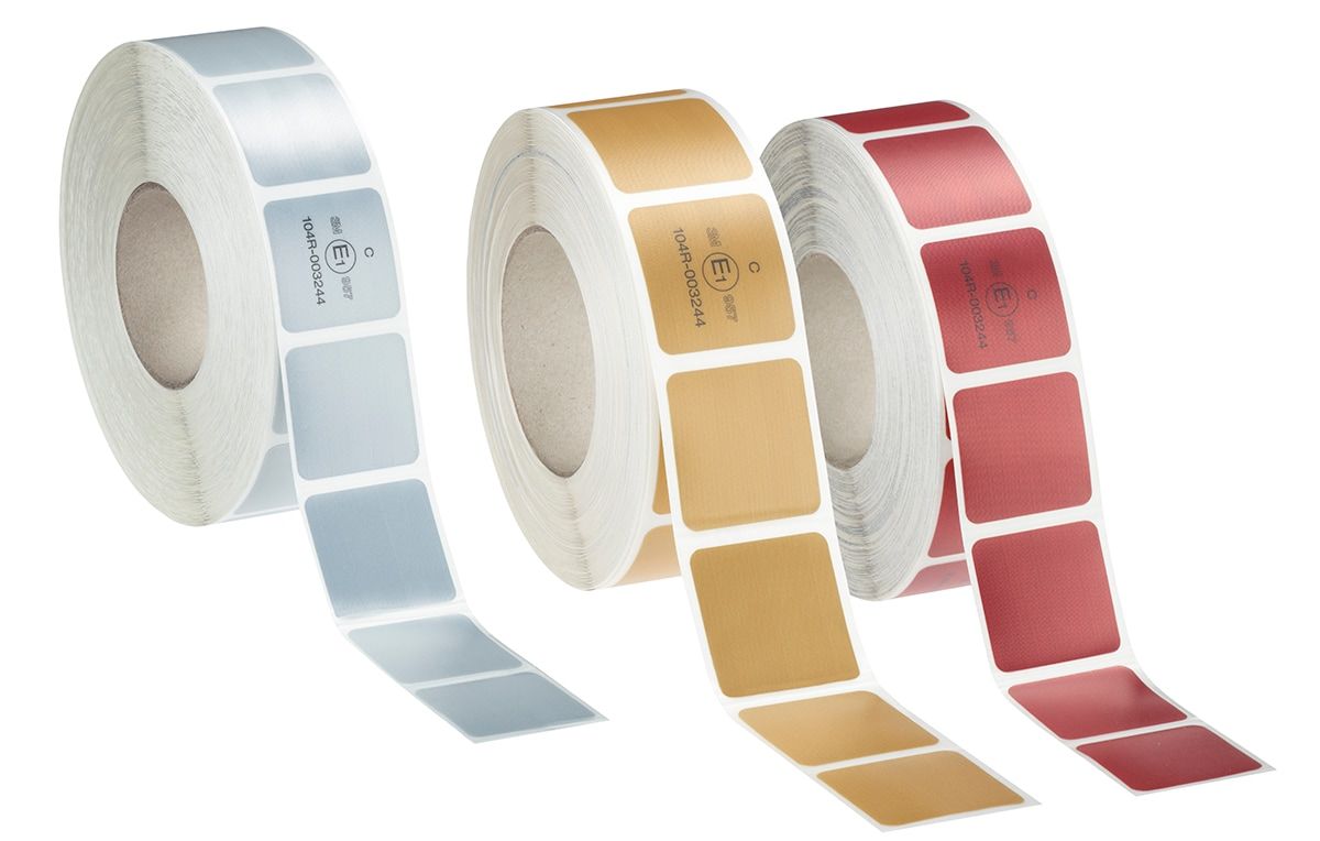 3M™ Lámina Retrorreflectante 957S-10 Microprismas Metalizada Monocapa Segmentada Clase C marcado ECE104 Blanco Rollo 51mm x 50m