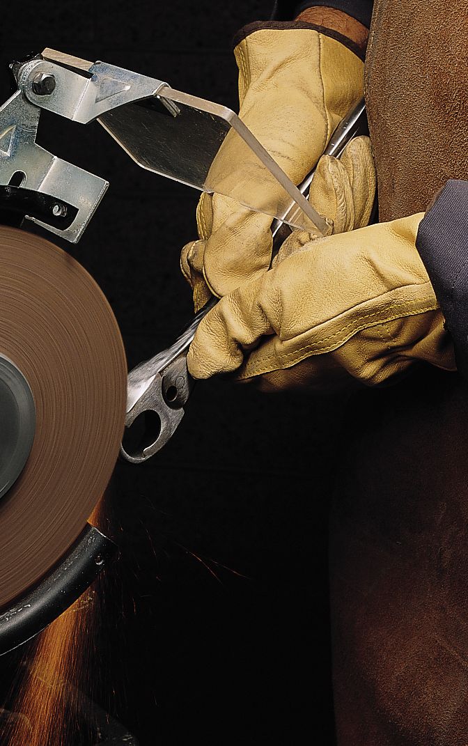 3M™ Scotch-Brite™ Disco Cut and Polish, 8 in x 4 in x 3 in (203 mm x 101 mm x 76 mm), 7A MED