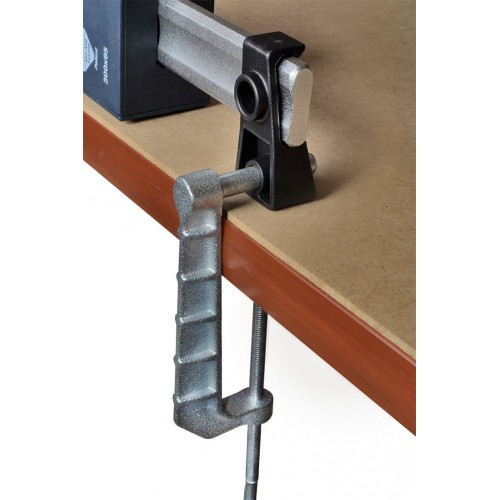 Tornillo de apriete tipo G para sujeción de mesa