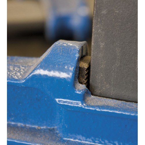 Tornillo de apriete sistema émbolo