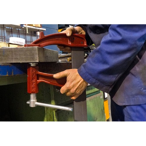 Tornillo de apriete sistema de émbolo gran potencia