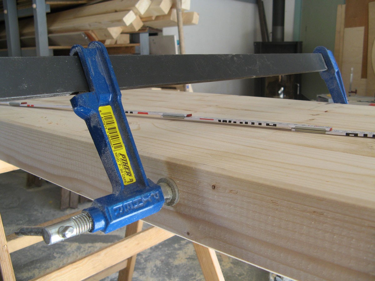 Tornillo de apriete sistema émbolo