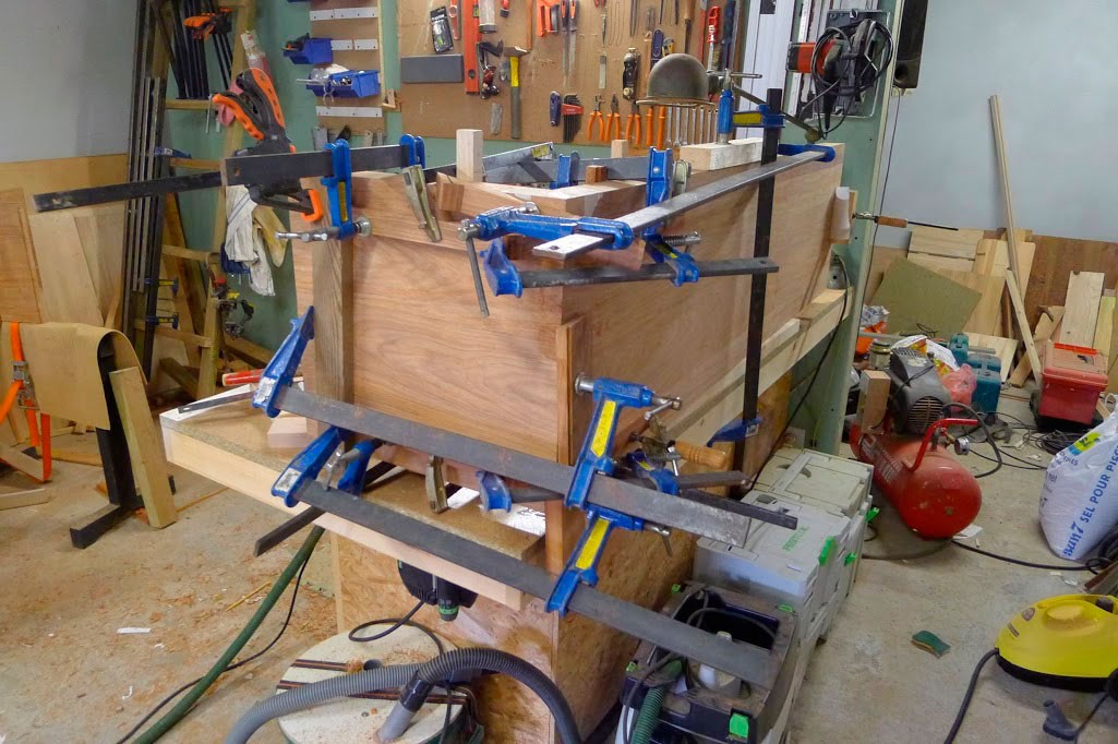 Tornillo de apriete sistema émbolo