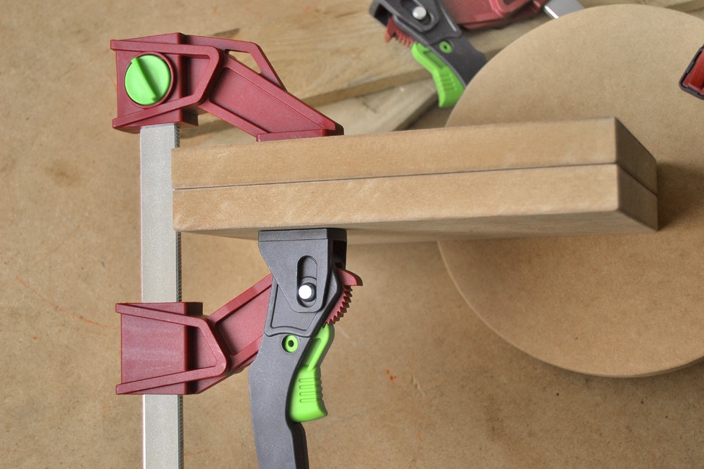 TORNILLO APRIETE LIGERO DE PALANCA