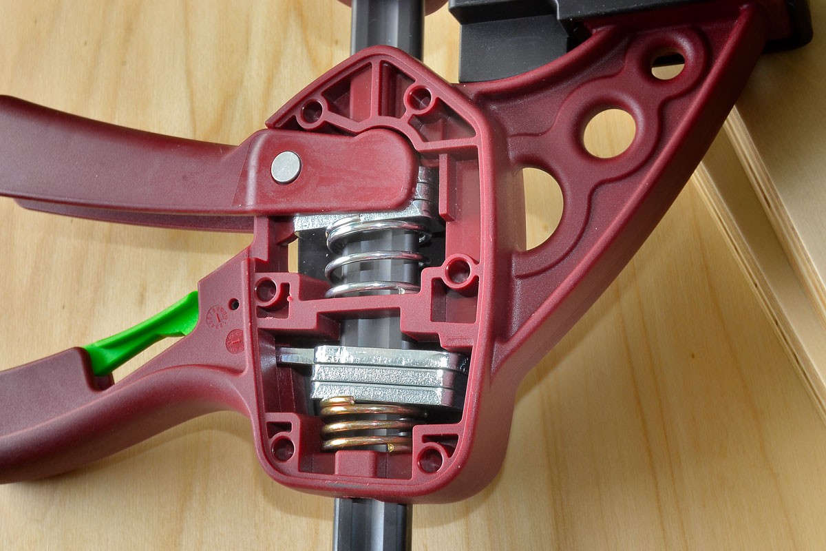 TORNILLO APRIETE LIGERO QUICK PIHER