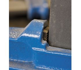 Tornillo de apriete sistema émbolo