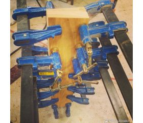 Tornillo de apriete sistema émbolo