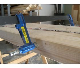 Tornillo de apriete sistema émbolo