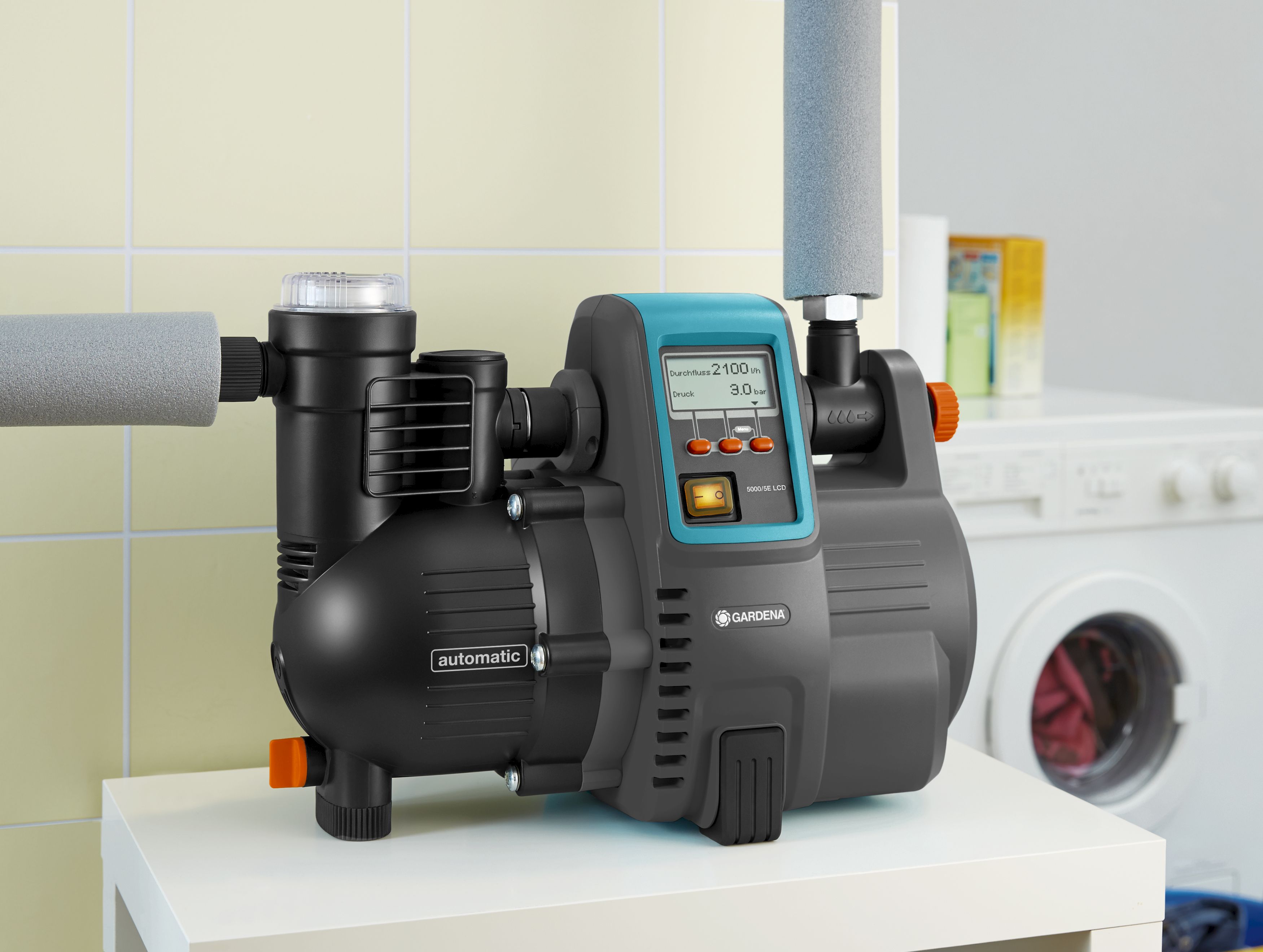 Estación de bombeo electrónica 5000/5 E LCD Comfort