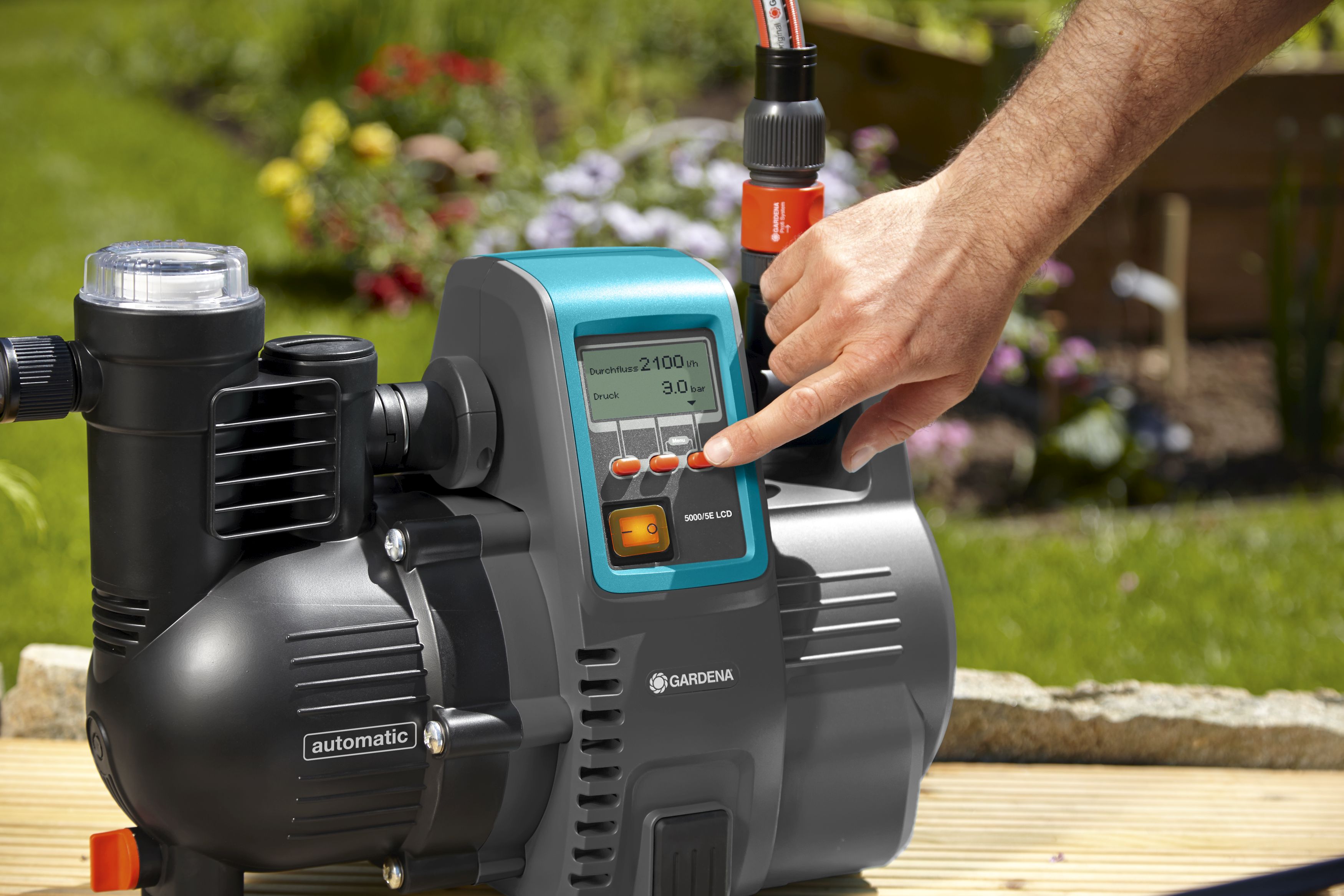 Estación de bombeo electrónica 5000/5 E LCD Comfort