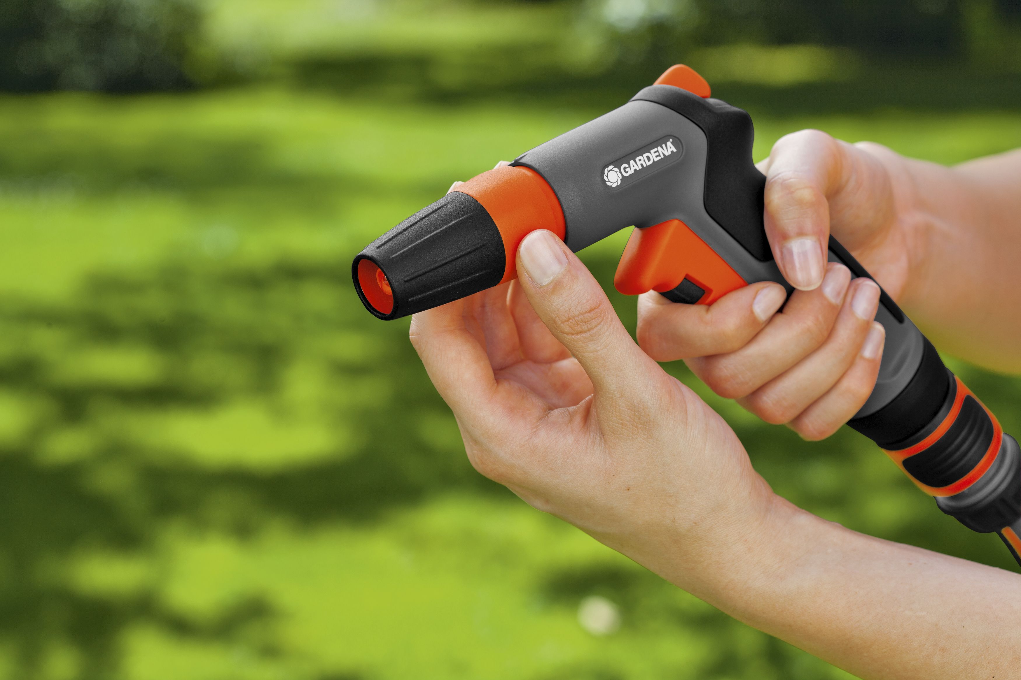 Pistola de limpieza multichorros Classic. Blister