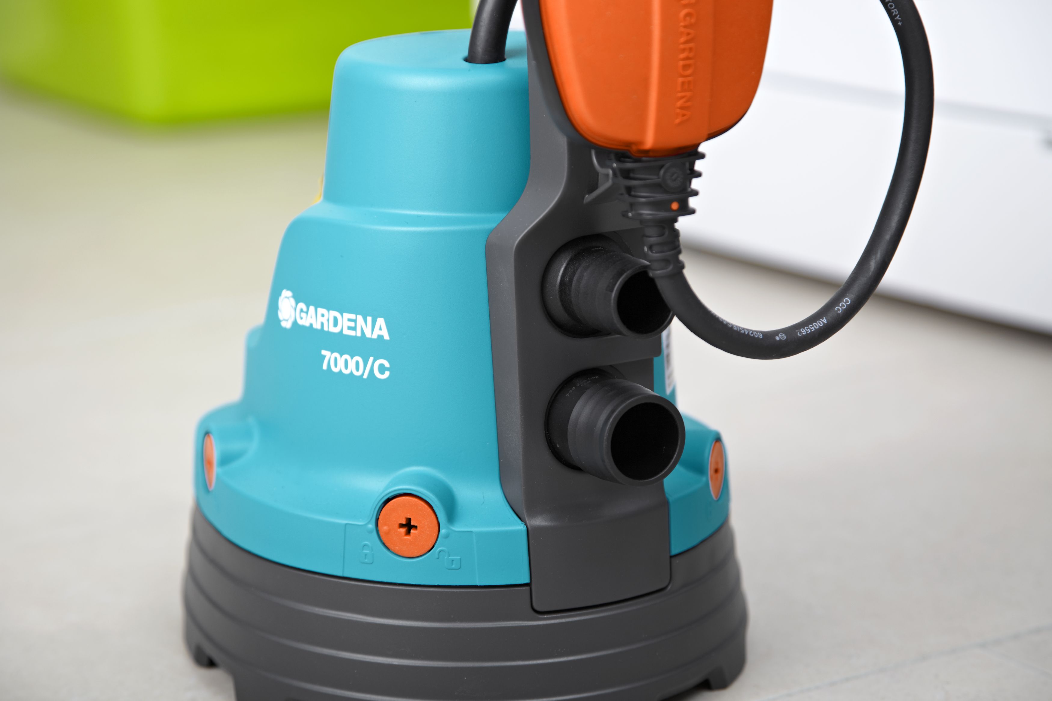 Bomba de achique de aguas limpias 7000/C