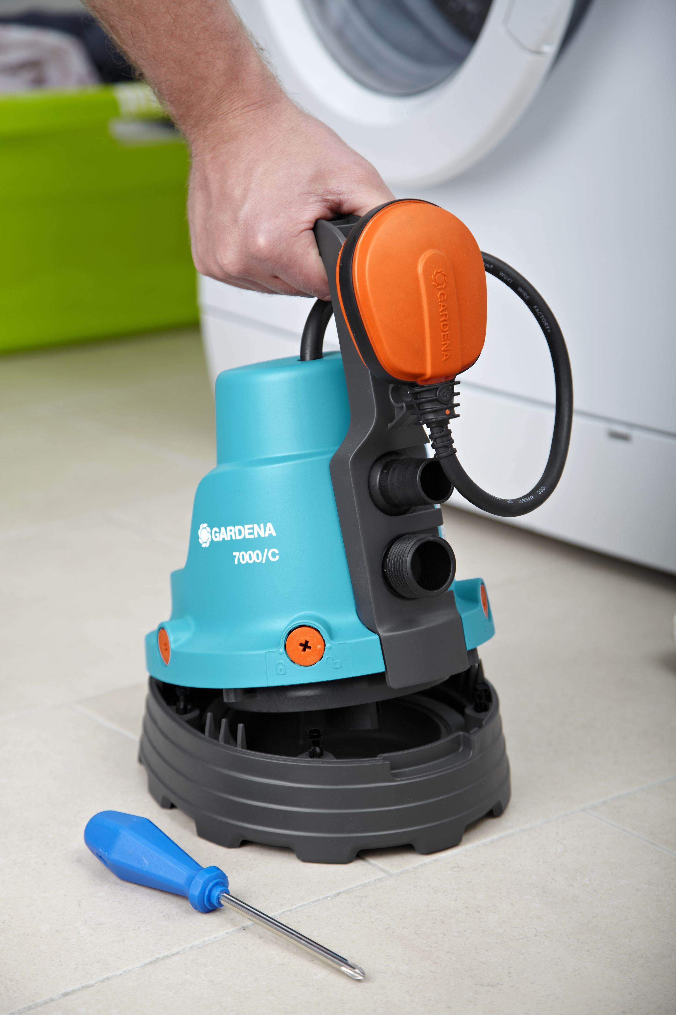 Bomba de achique de aguas limpias 7000/C