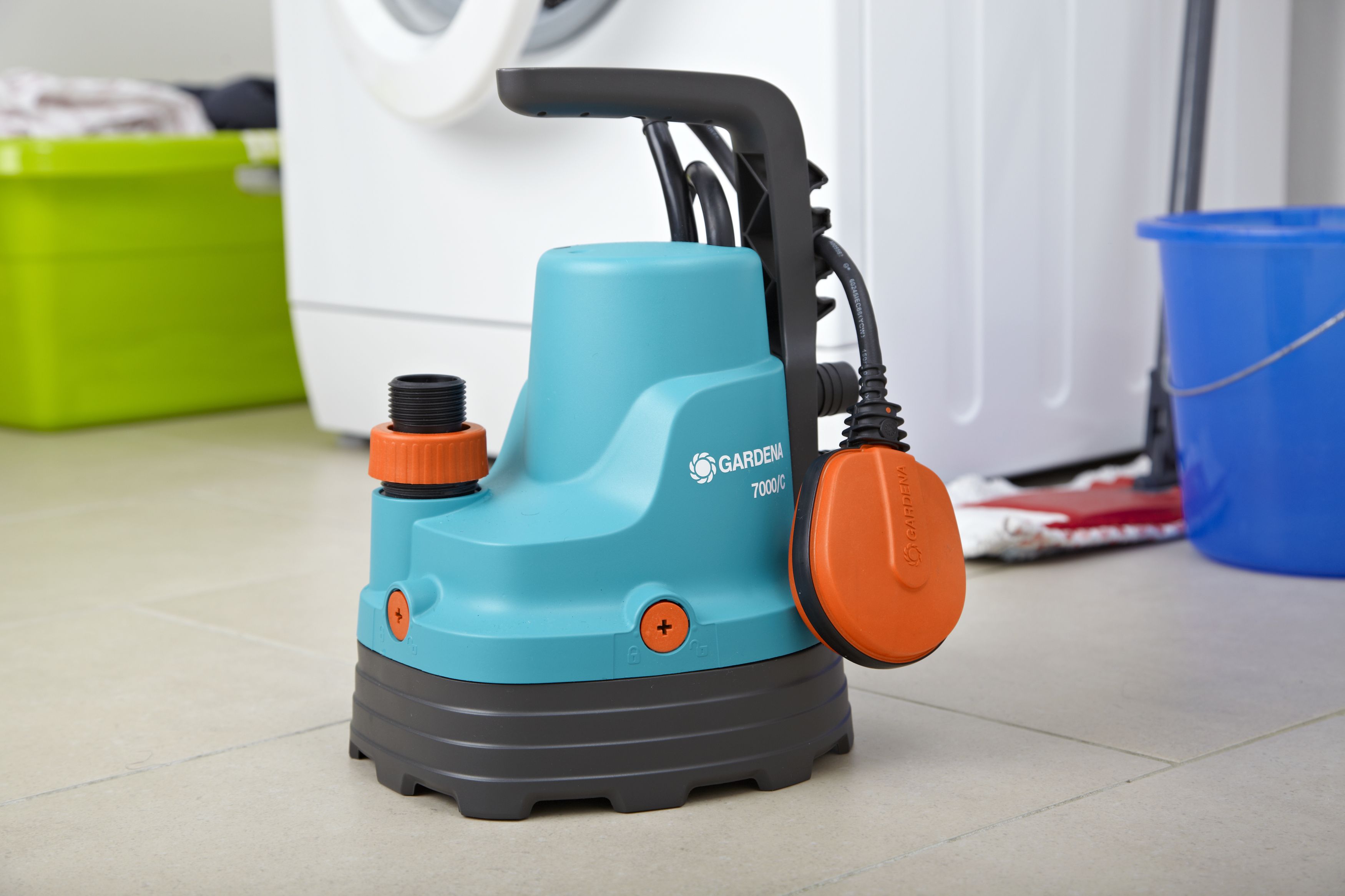 Bomba de achique de aguas limpias 7000/C