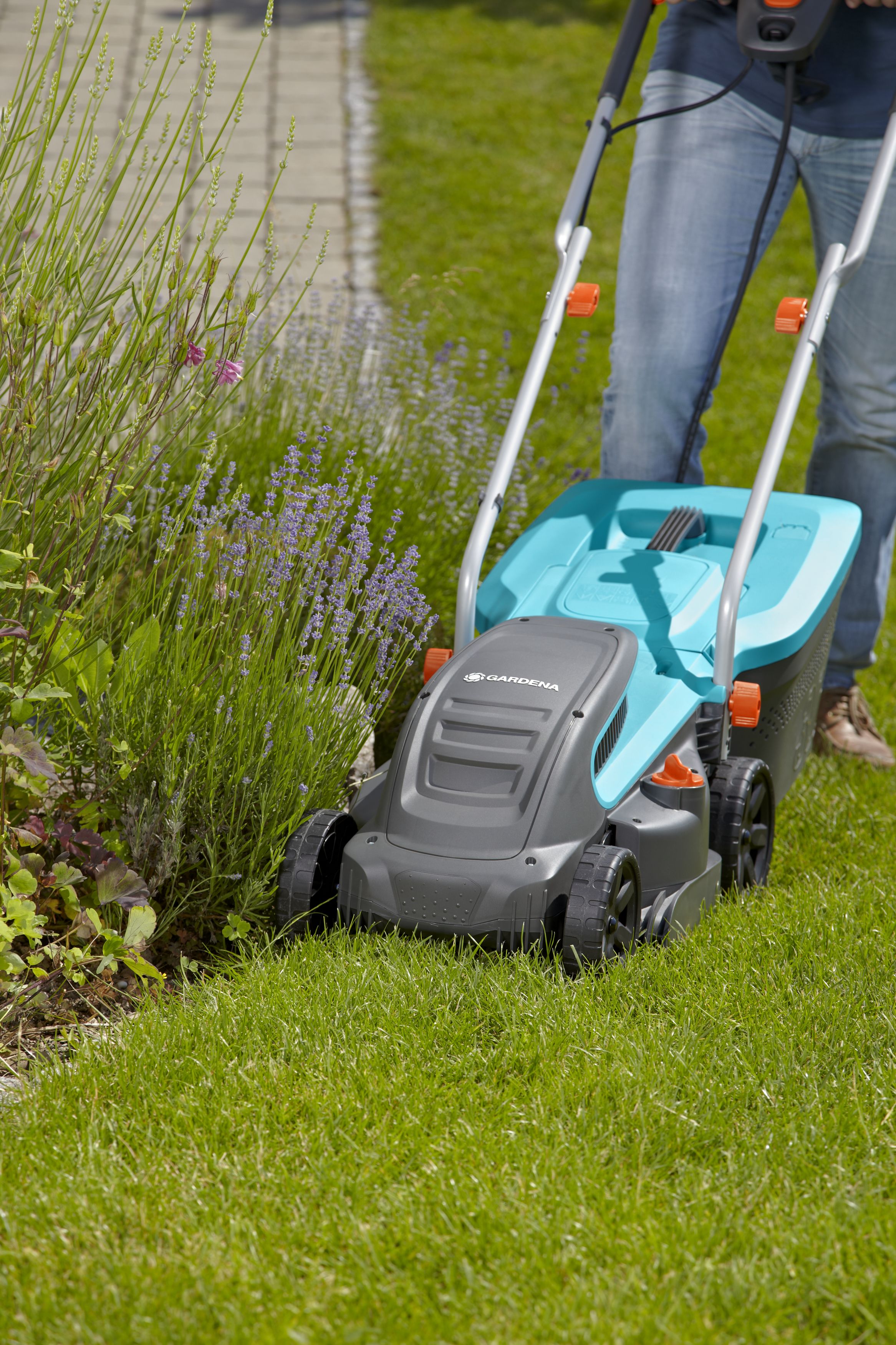 Cortacésped PowerMax 1200/32