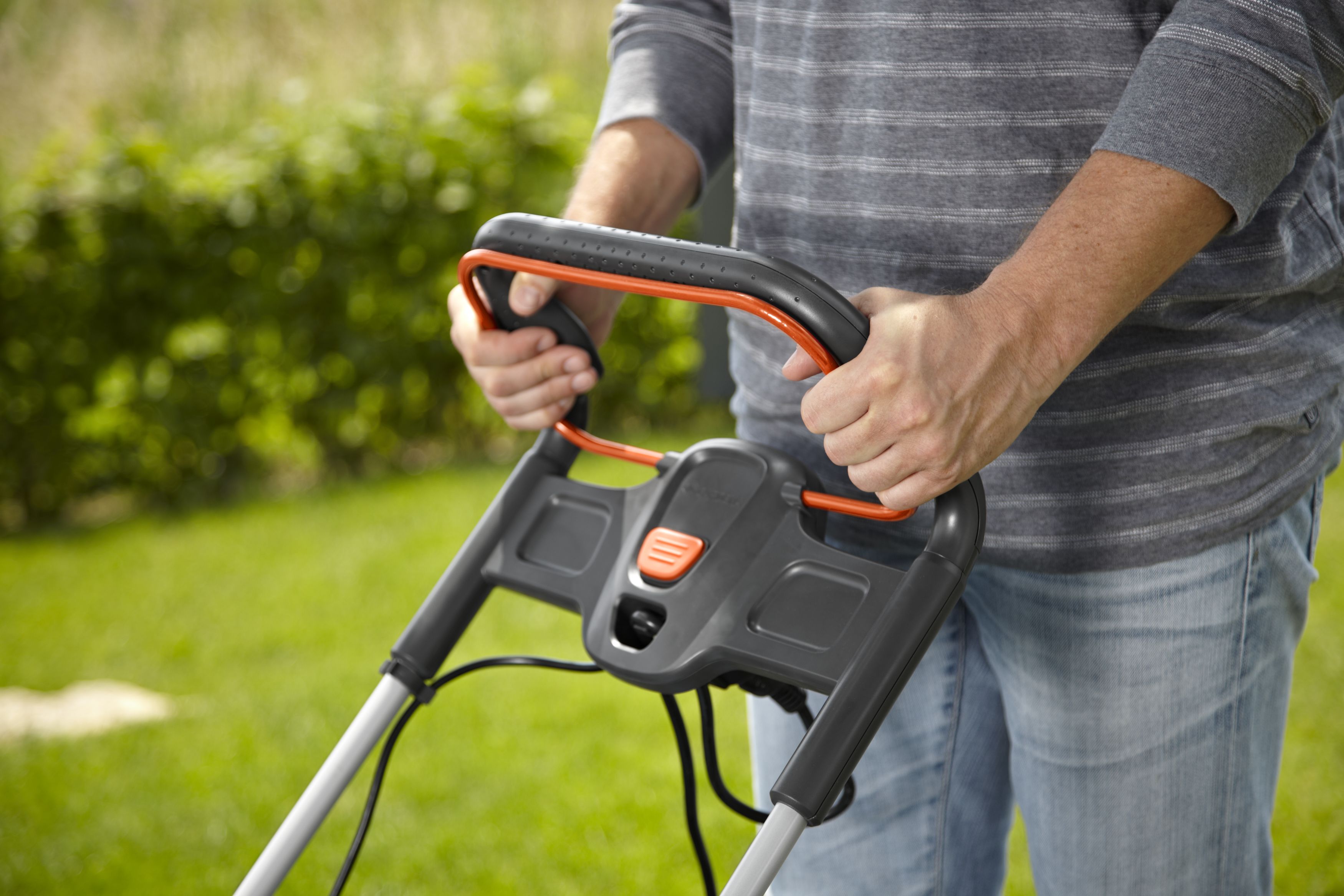 Cortacésped PowerMax 1400/34