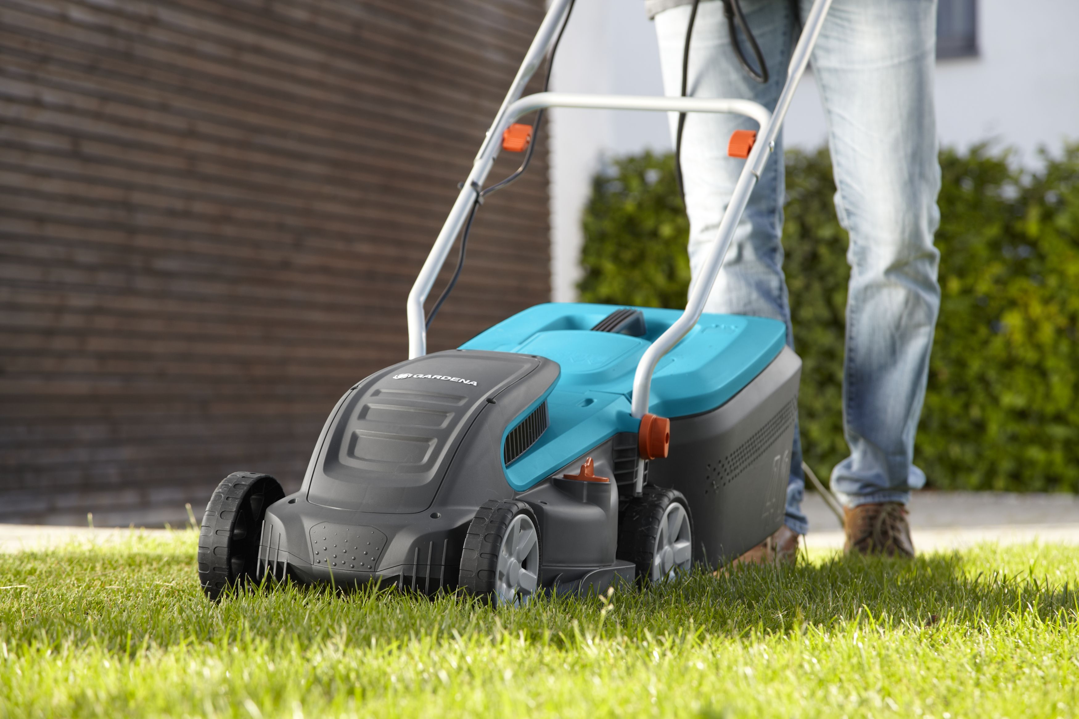 Cortacésped PowerMax 1400/34