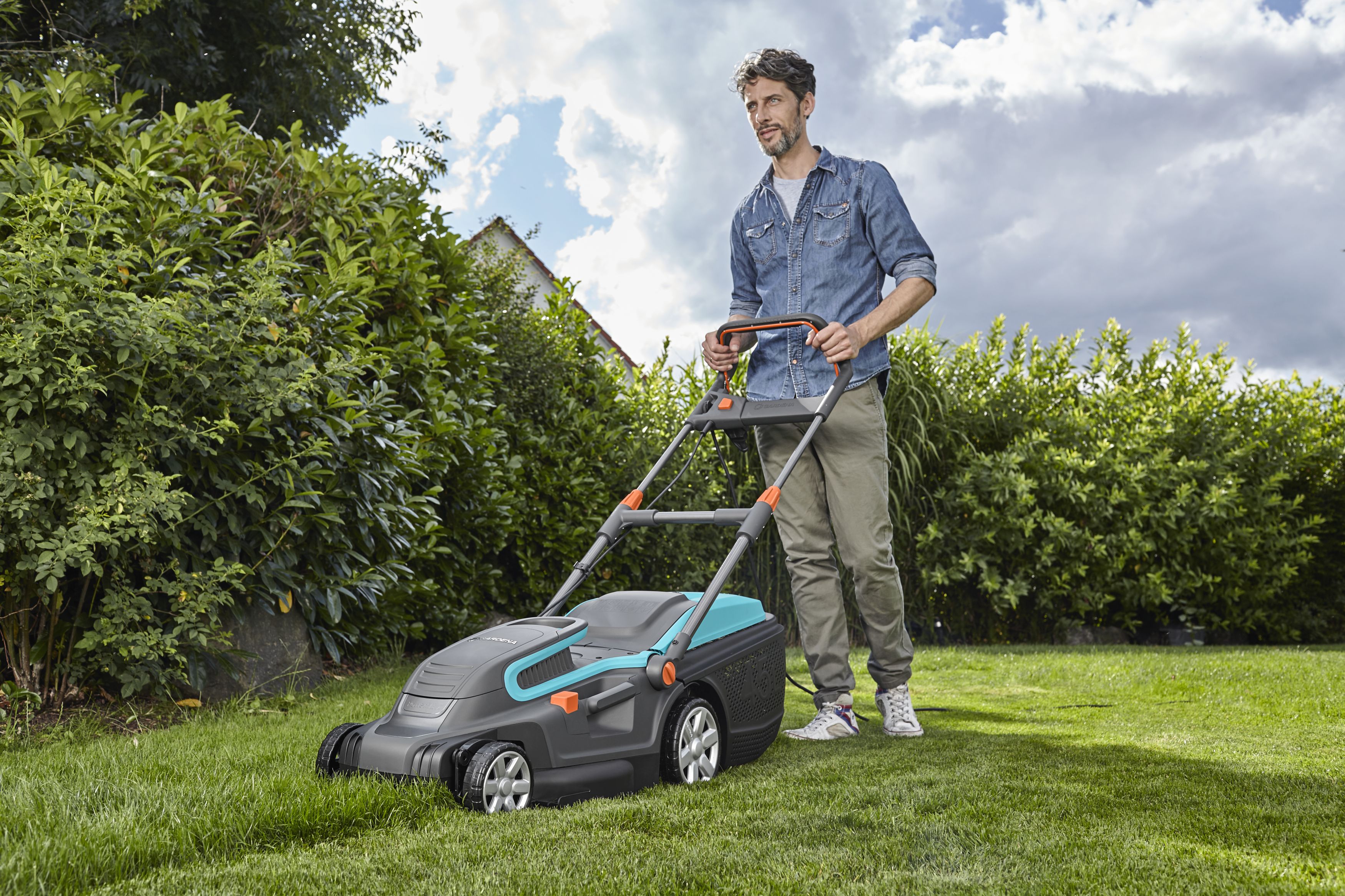 Cortacésped PowerMax 1800/42