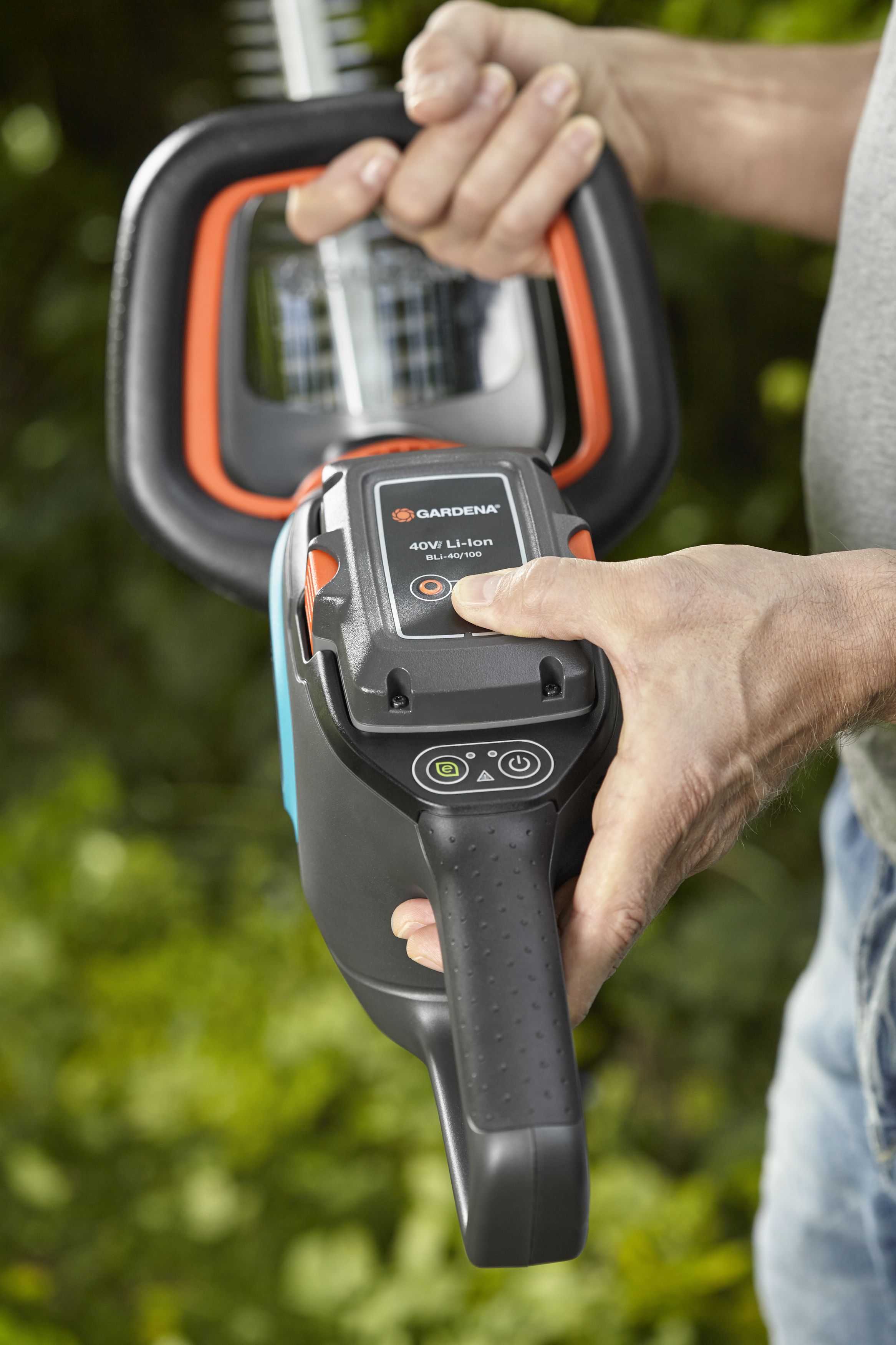 SET Cortasetos PowerCut Li-40/60