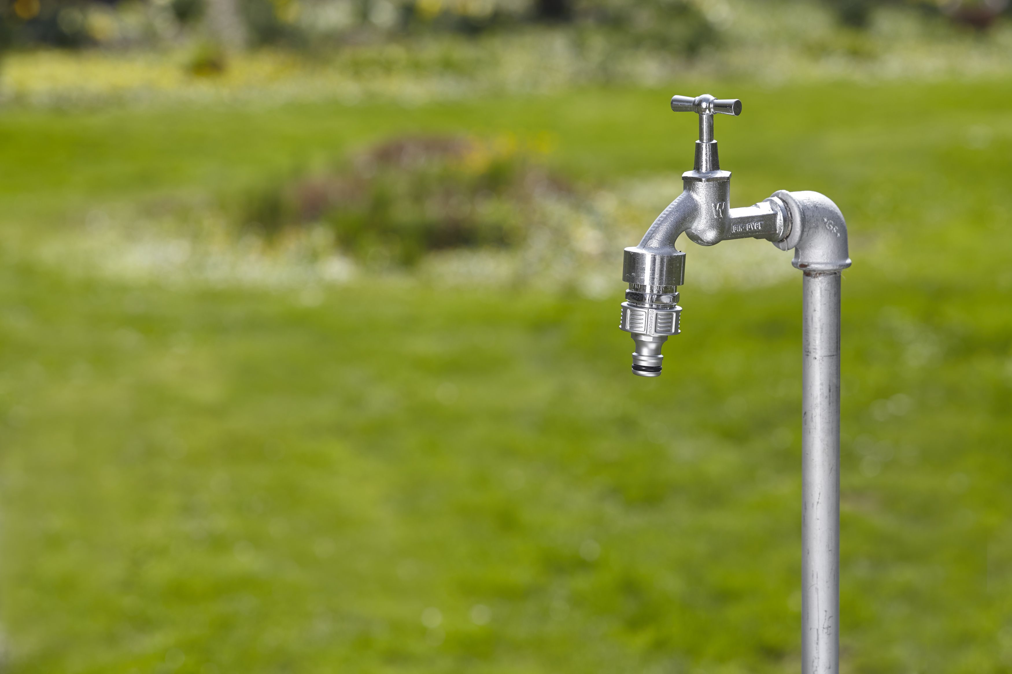 Conector de grifo Premium 21 mm (G1/2\\\"). Blister