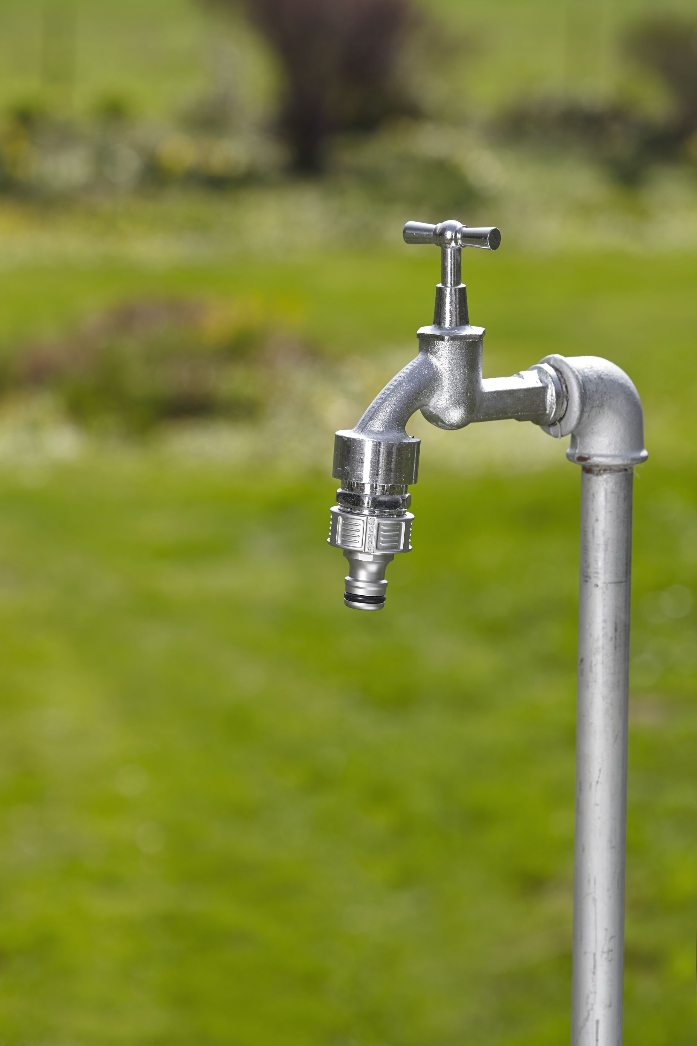 Conector de grifo Premium 21 mm (G1/2\\\"). Blister