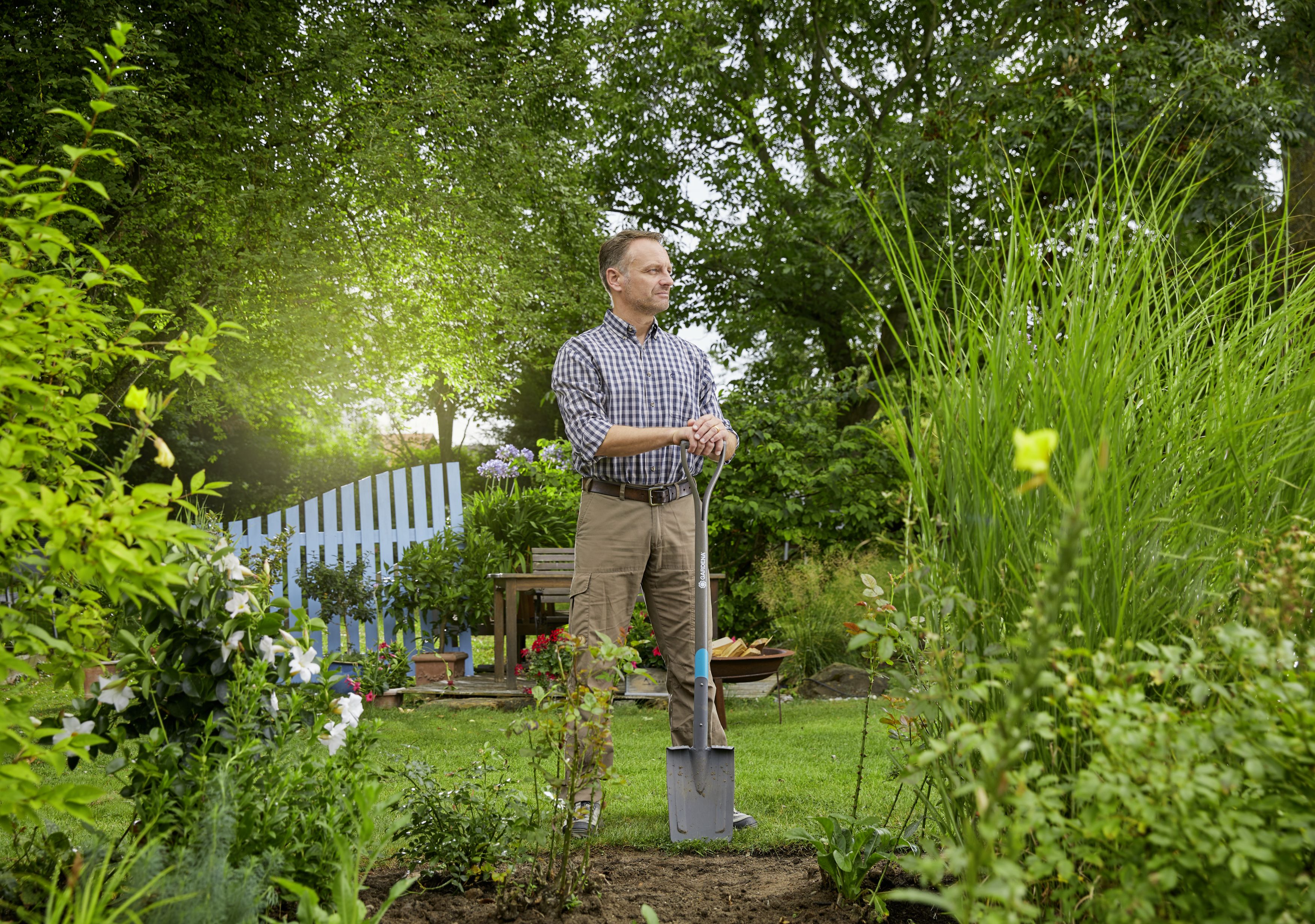 Pala Cuadrada Natureline