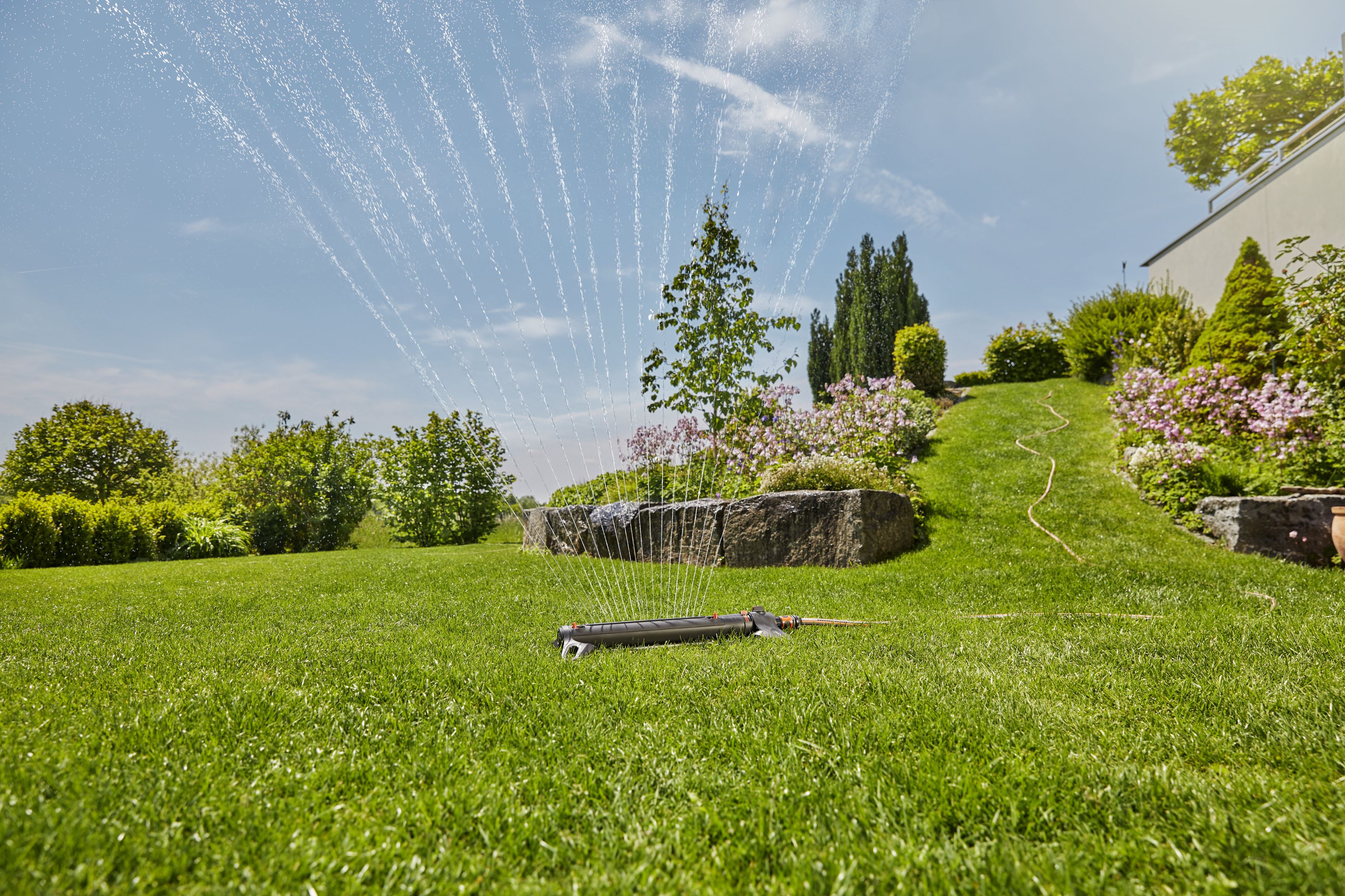 Aspersor Oscilante Aquazoom L