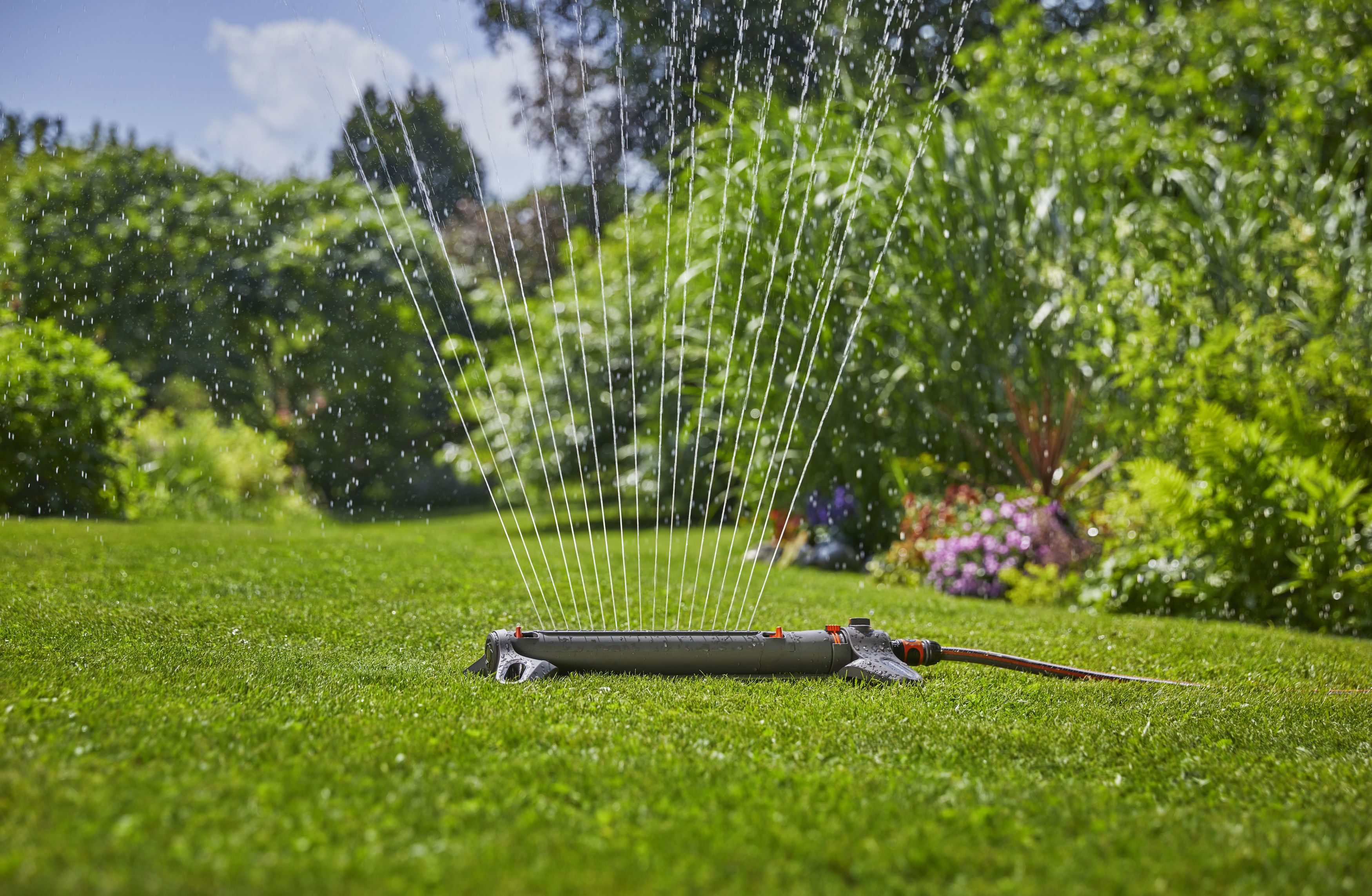 Aspersor Oscilante Aquazoom L