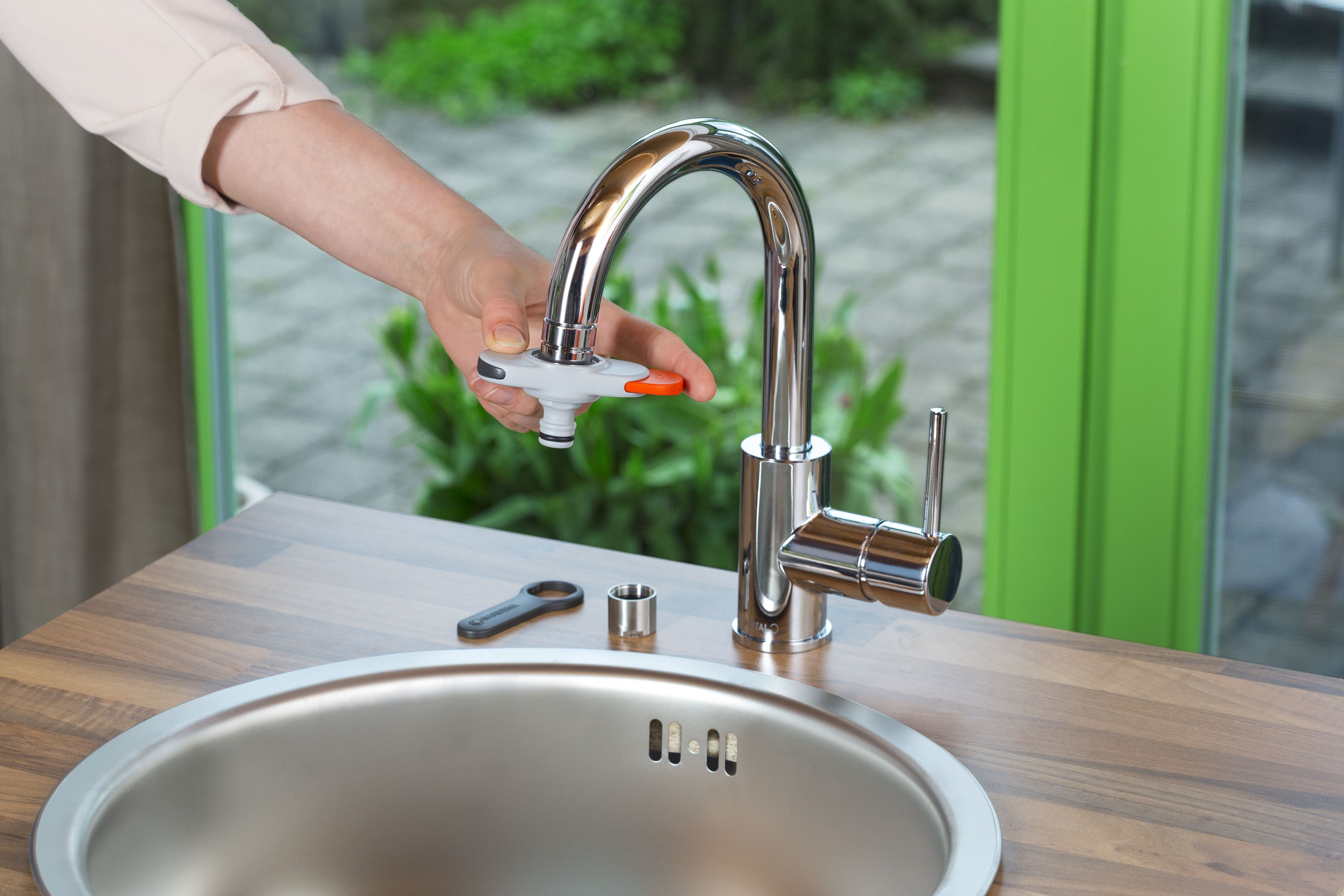 Adaptador para grifo interior