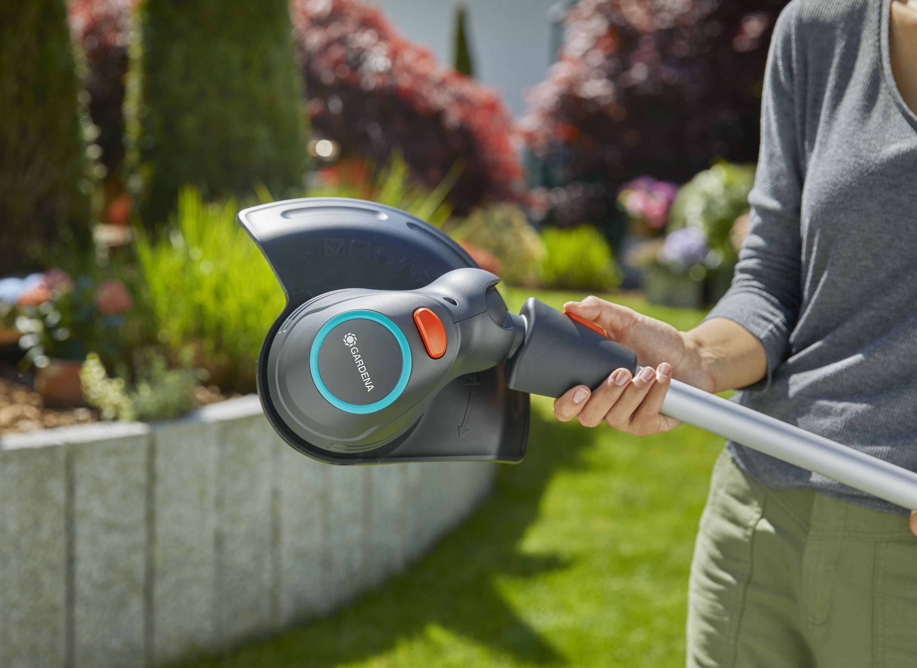 Cortabordes a batería ComfortCut Li-18/23