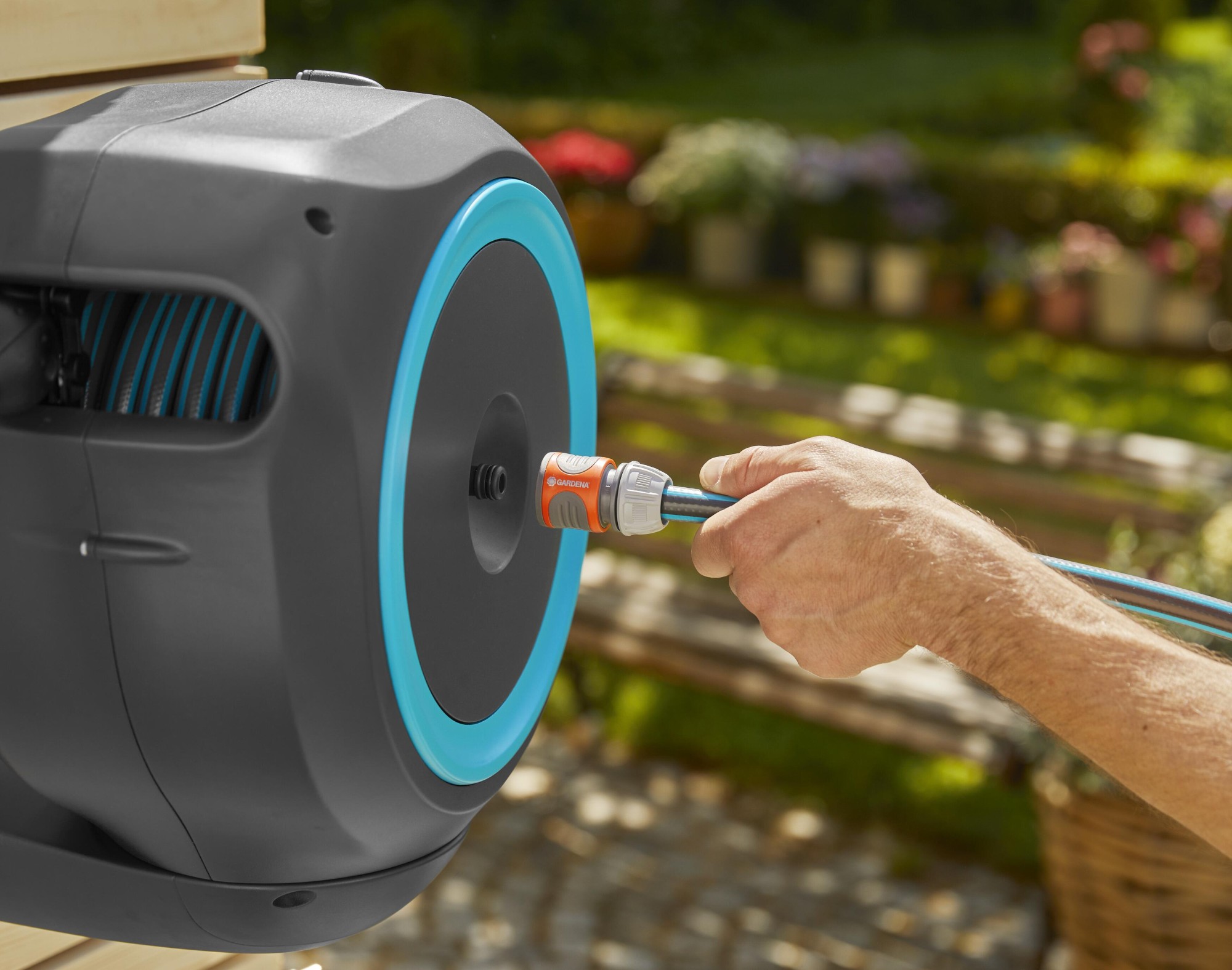 Portamanguera de pared RollUp M