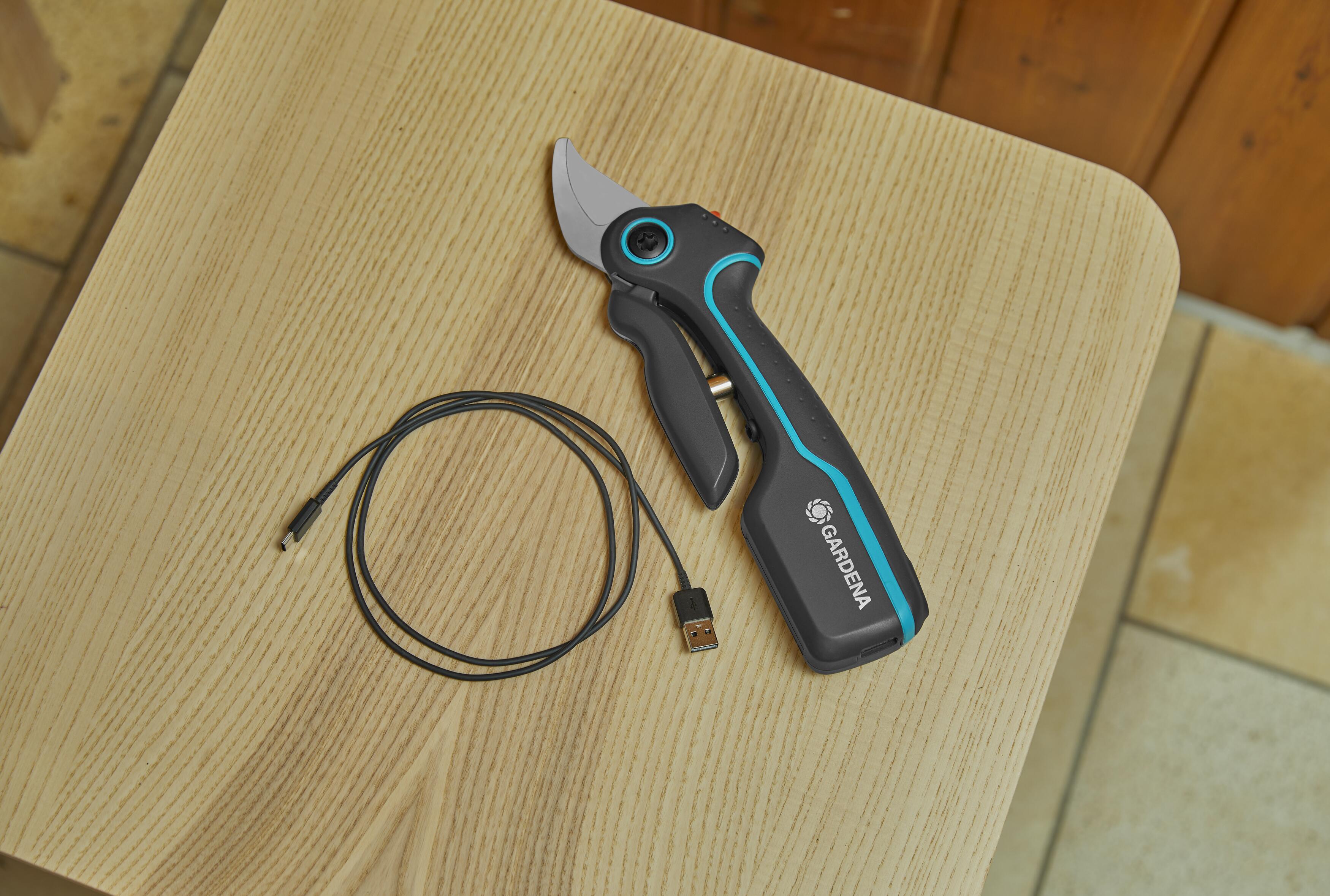 Tijera de corte de batería Assistcut