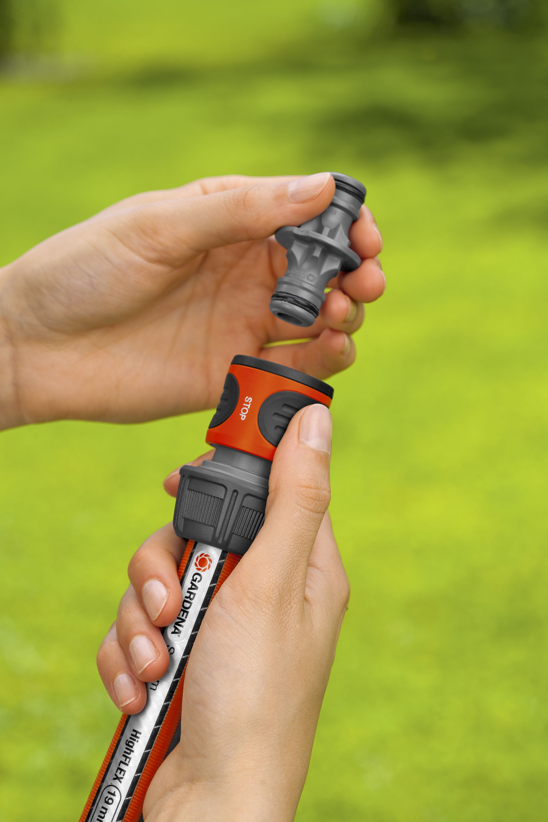 Manguito unión rápida GARDENA. En caja