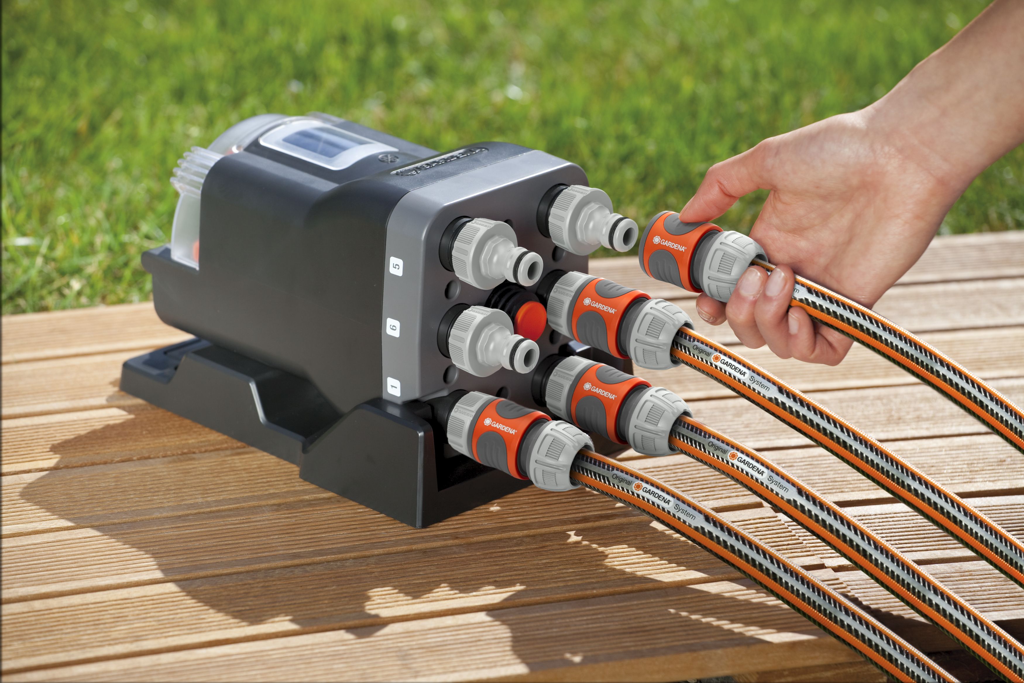 Distribuidor de agua automático