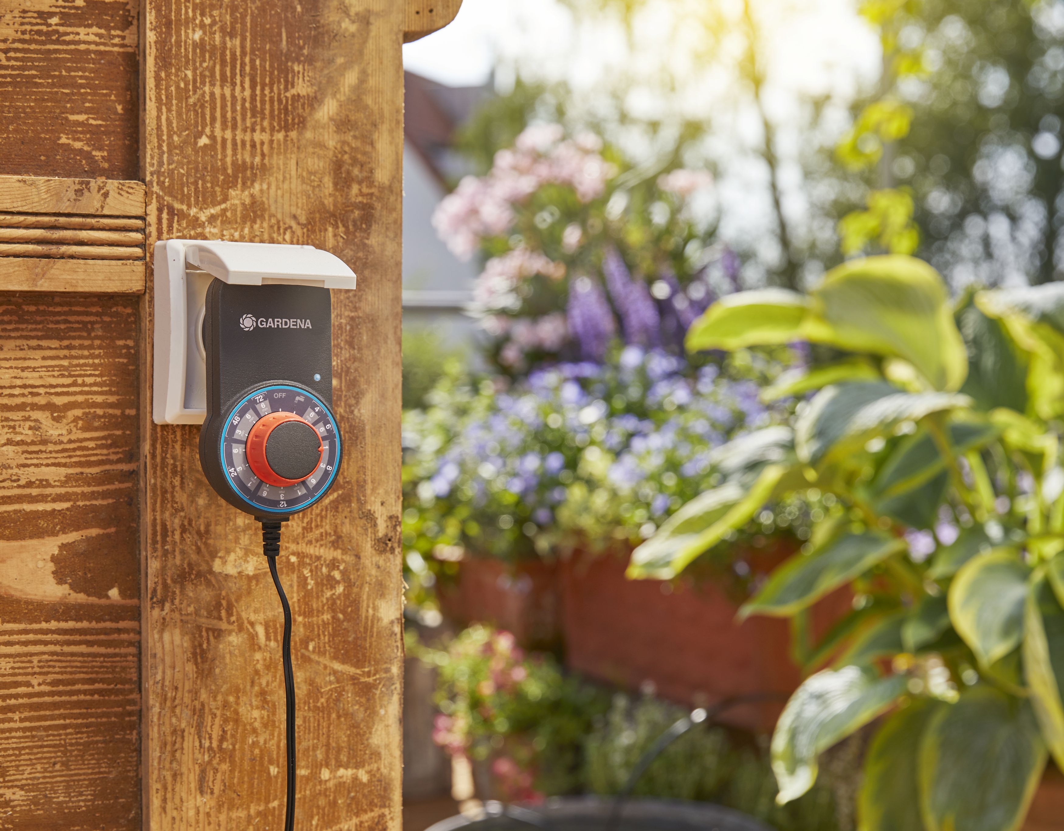 Riego automático para jardineras