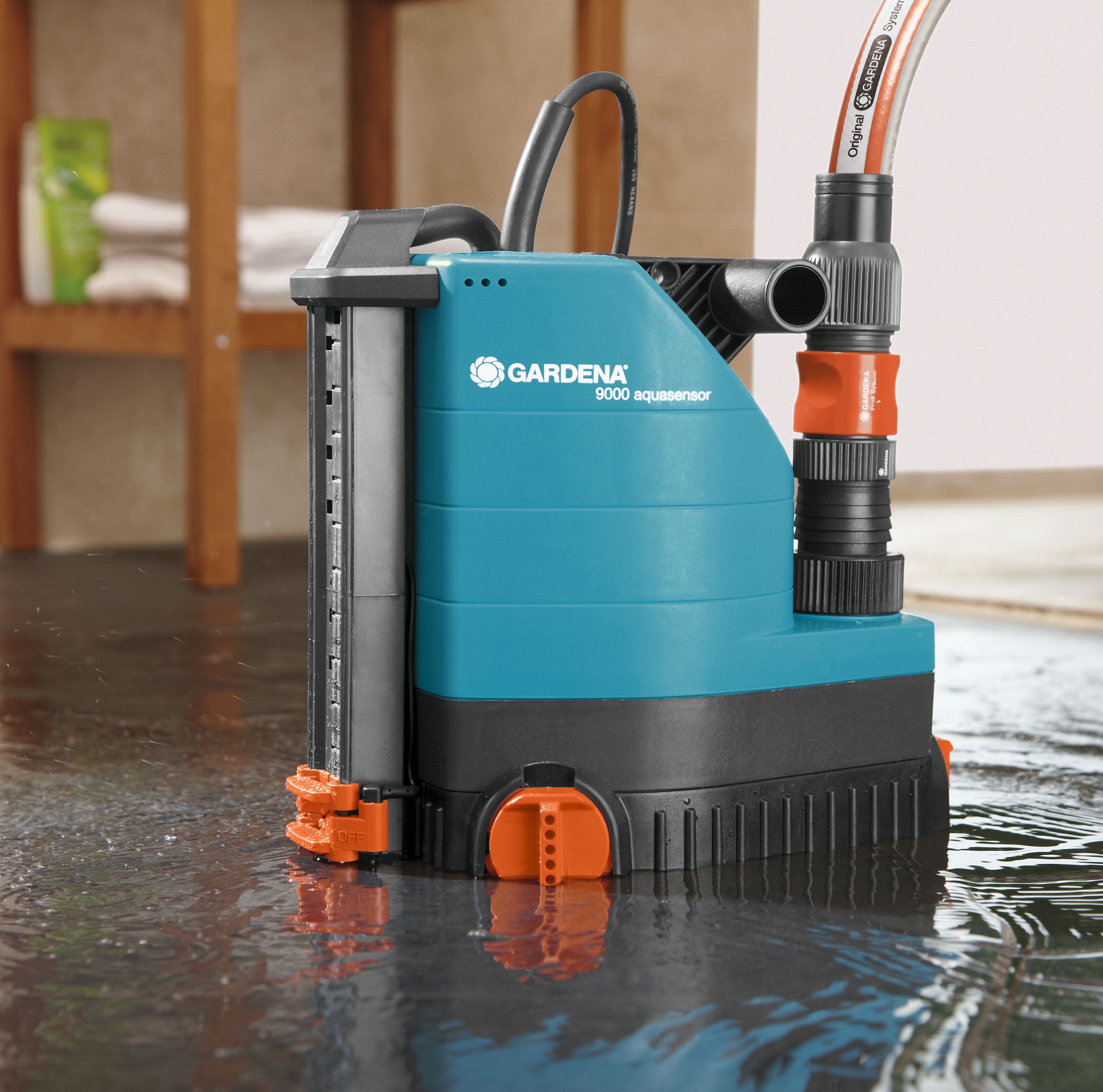 Bomba sumergible de aguas limpias 9000 aquasensor Comfort