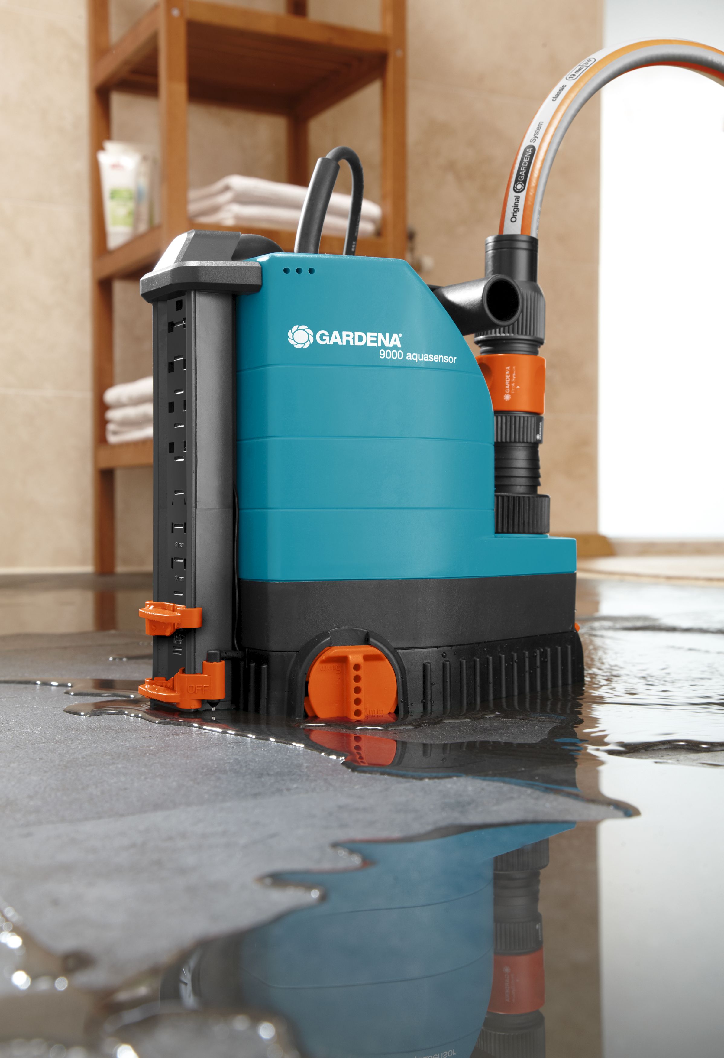 Bomba sumergible de aguas limpias 9000 aquasensor Comfort