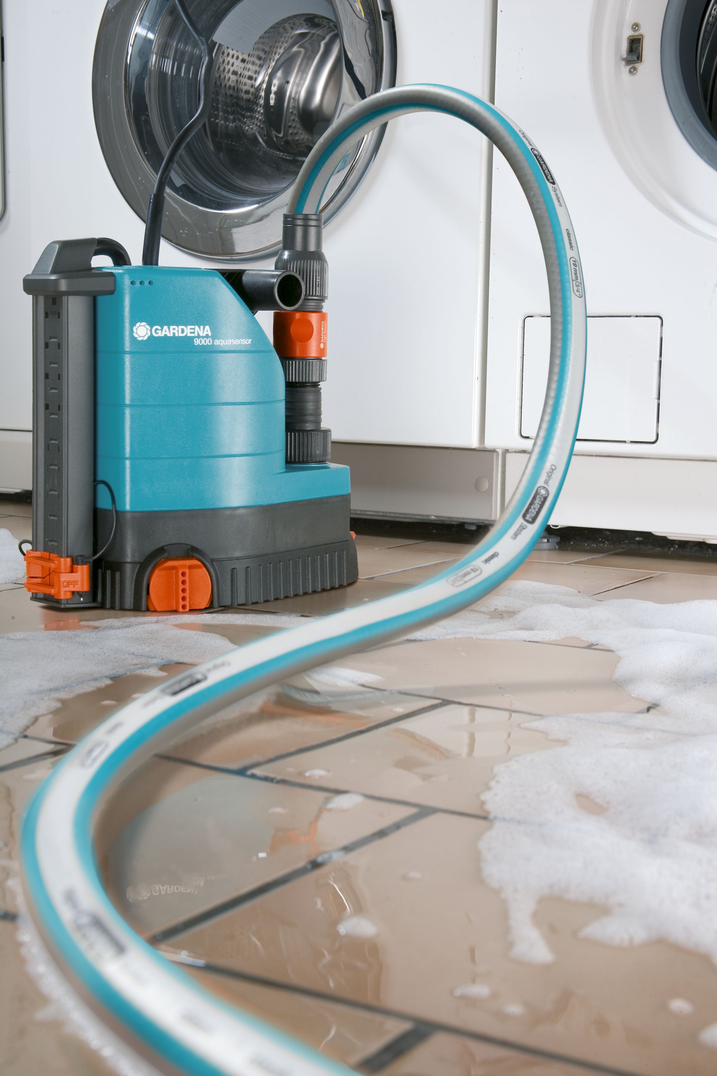 Bomba sumergible de aguas limpias 9000 aquasensor Comfort