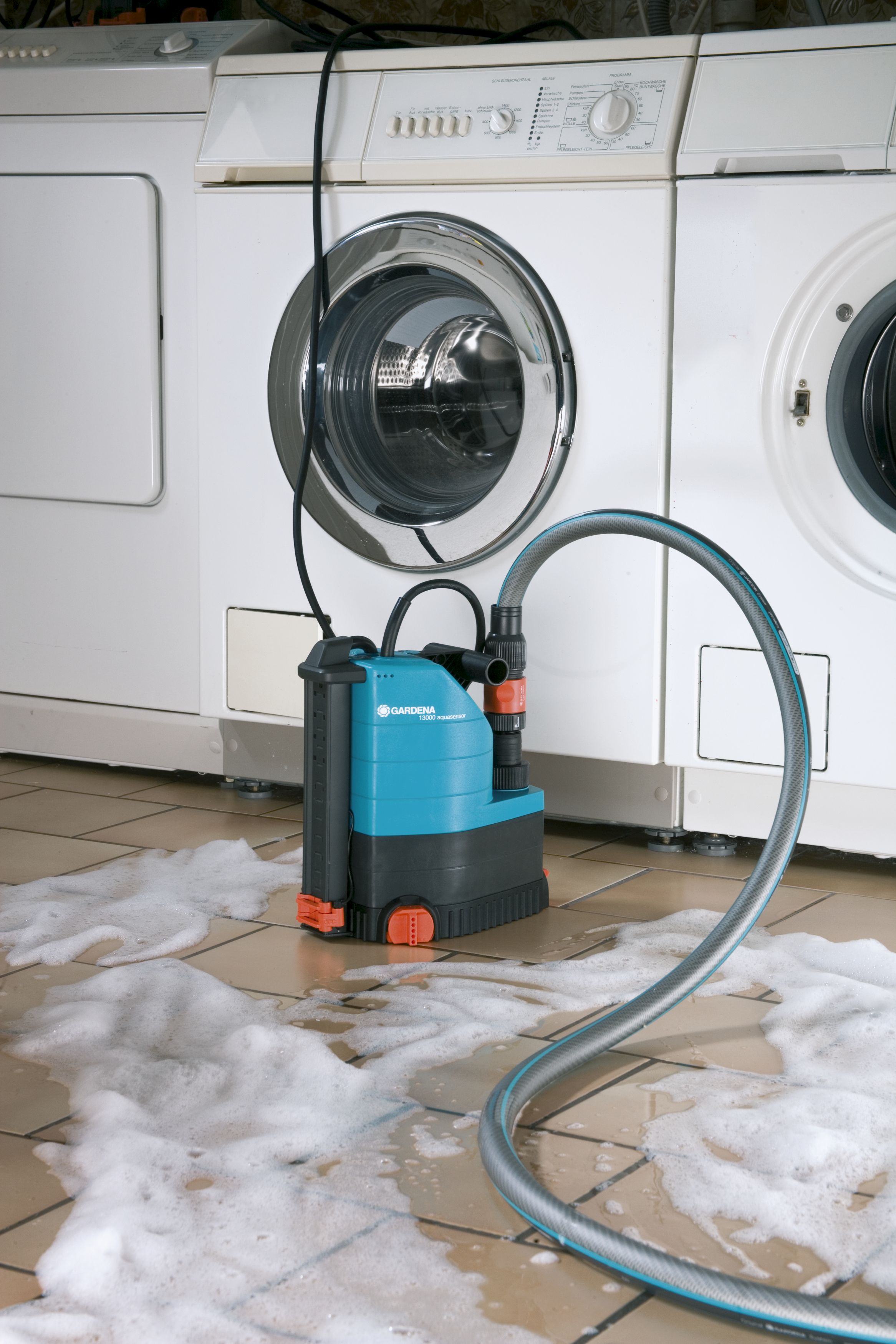 Bomba sumergible de aguas limpias 13000 aquasensor Comfort