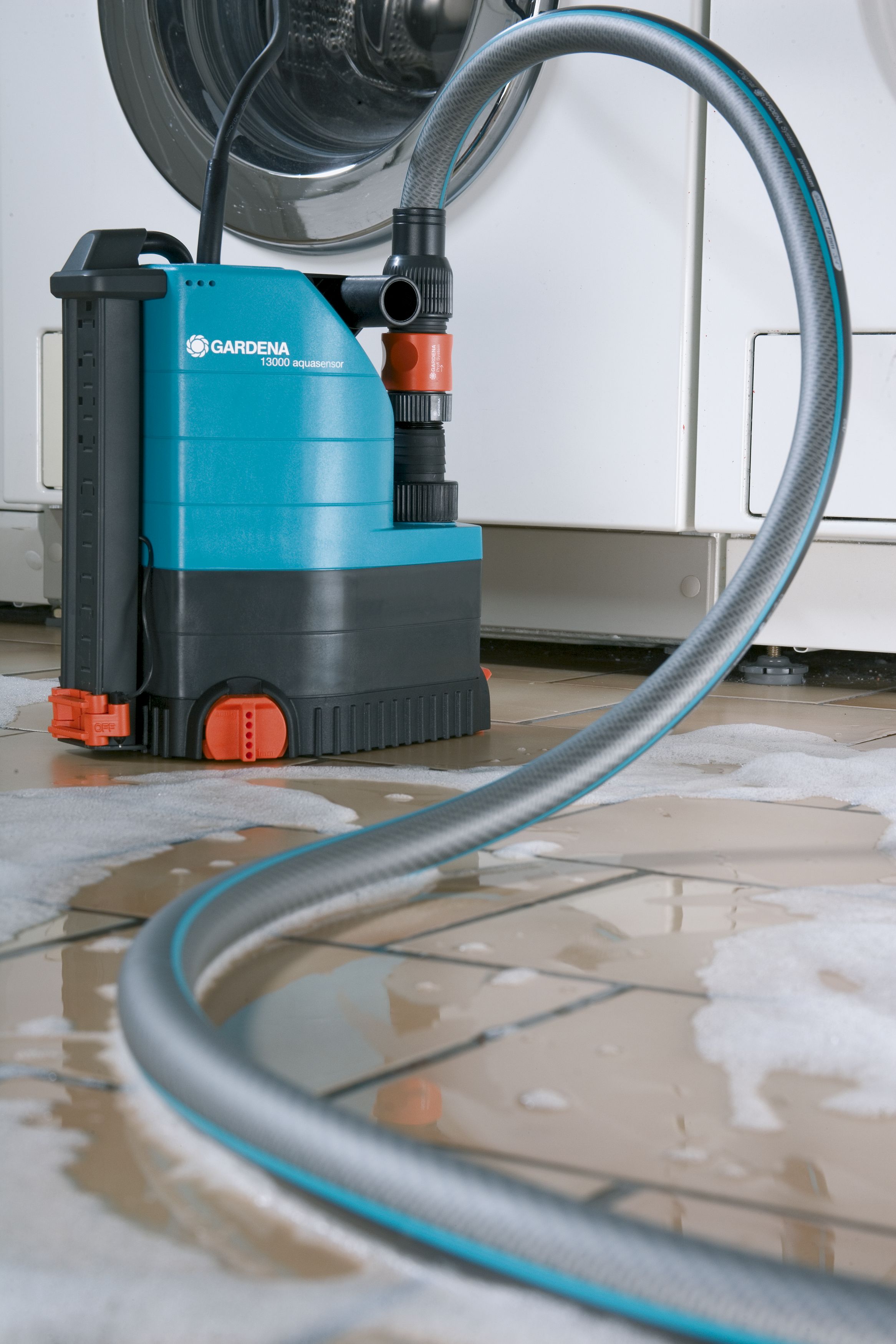 Bomba sumergible de aguas limpias 13000 aquasensor Comfort