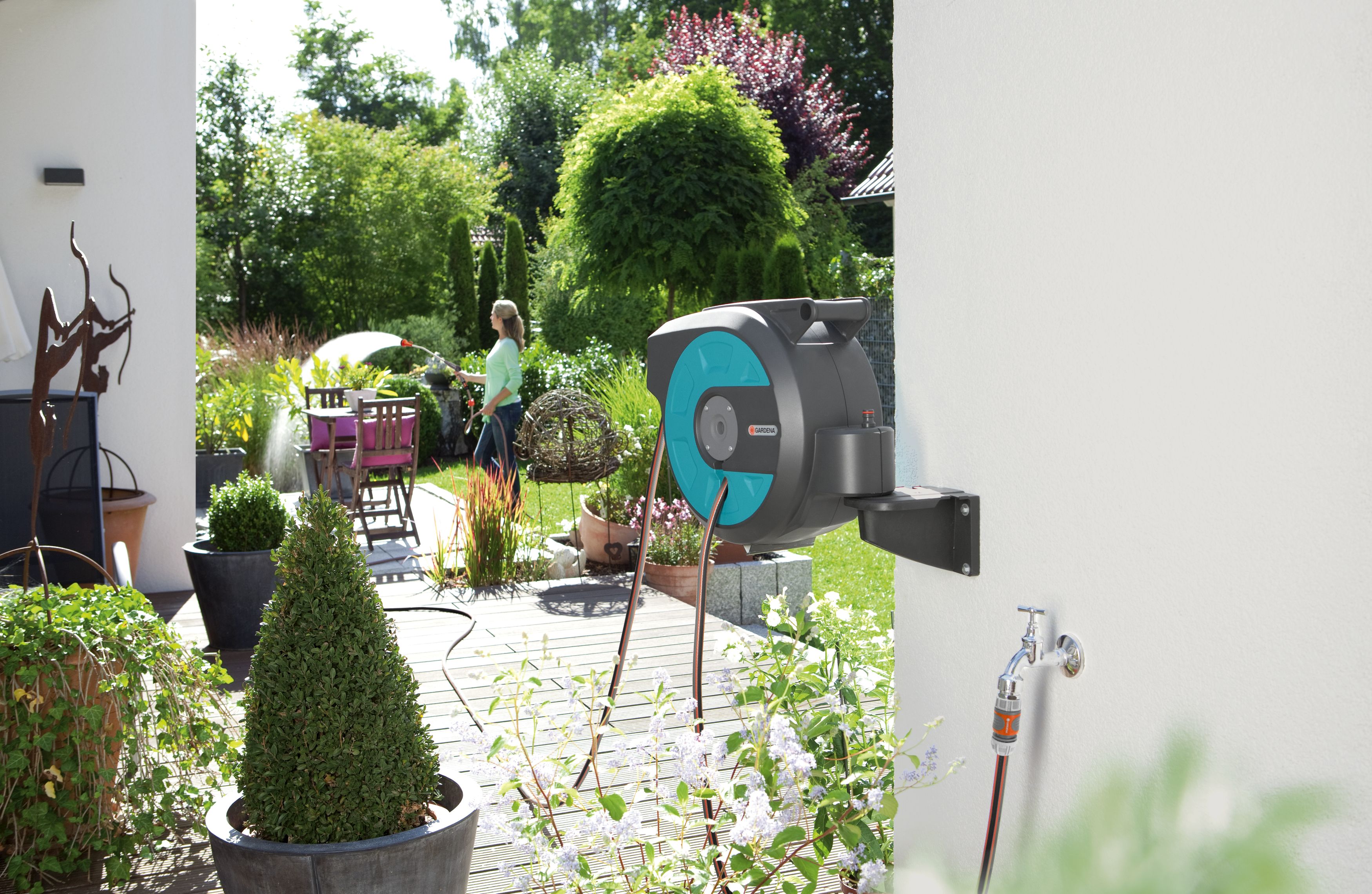 Soporte portamanguera mural roll-up automatic 15