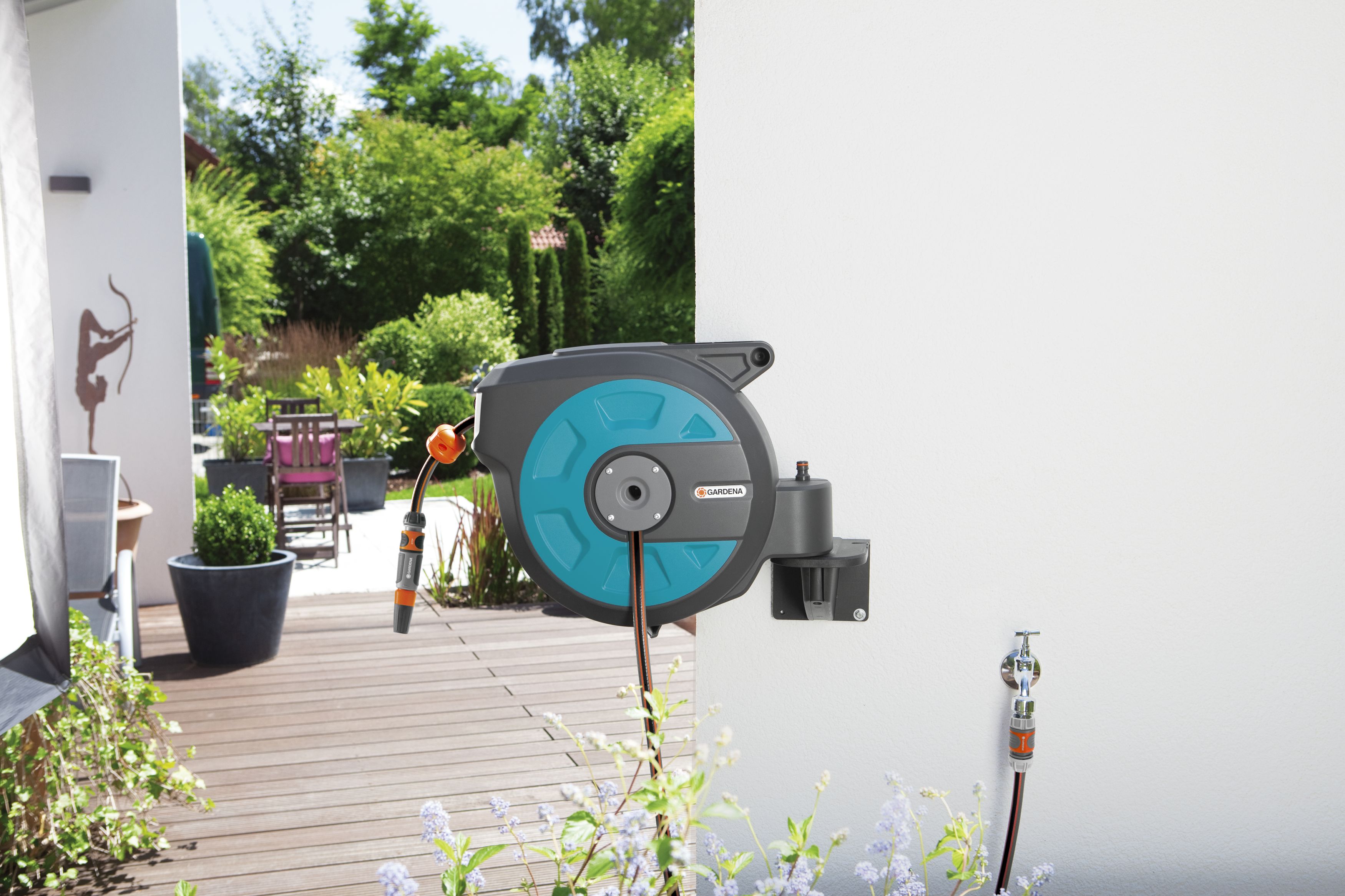 Soporte portamanguera mural roll-up automatic 15