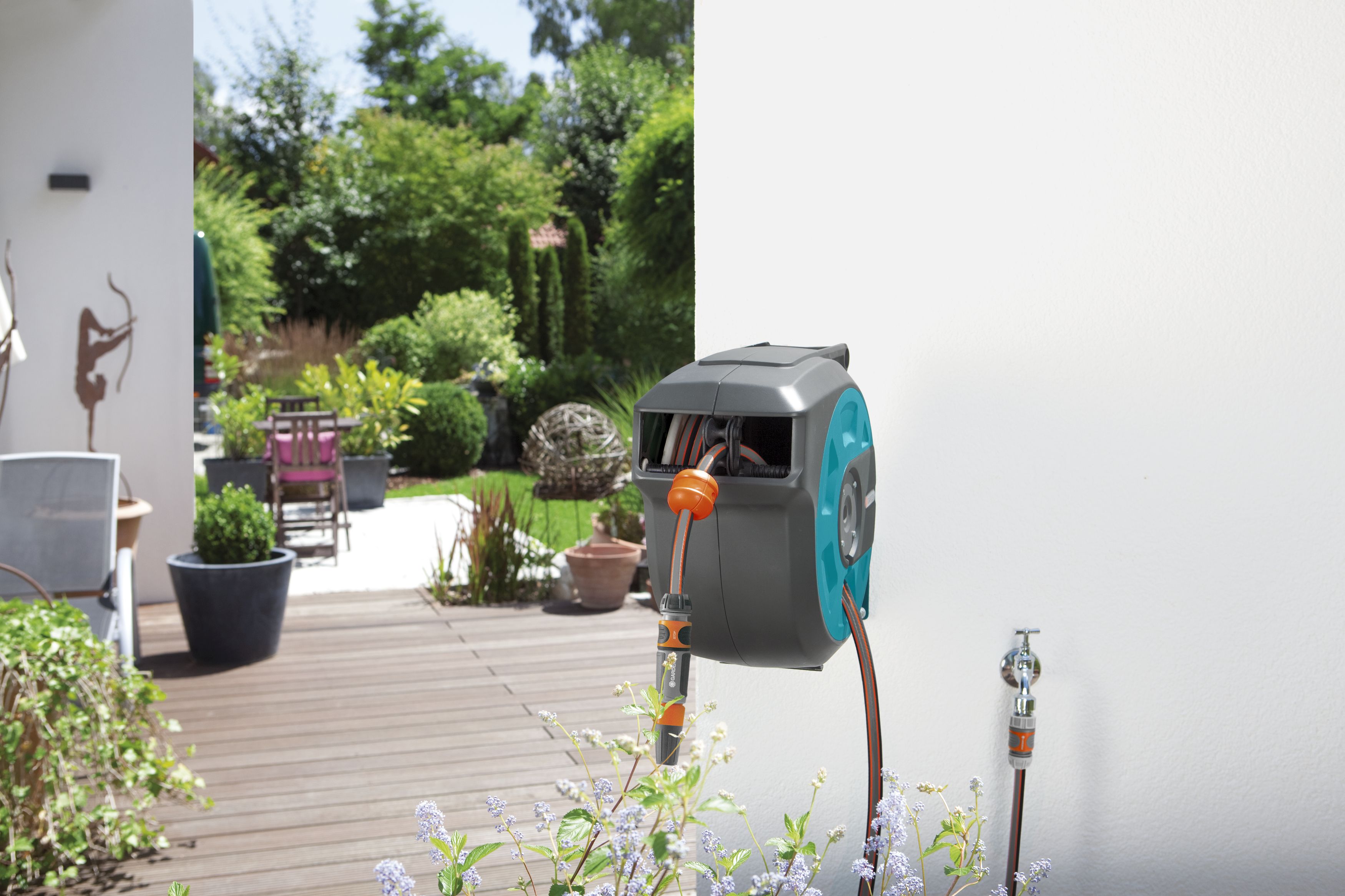 Soporte portamanguera mural roll-up automatic 15