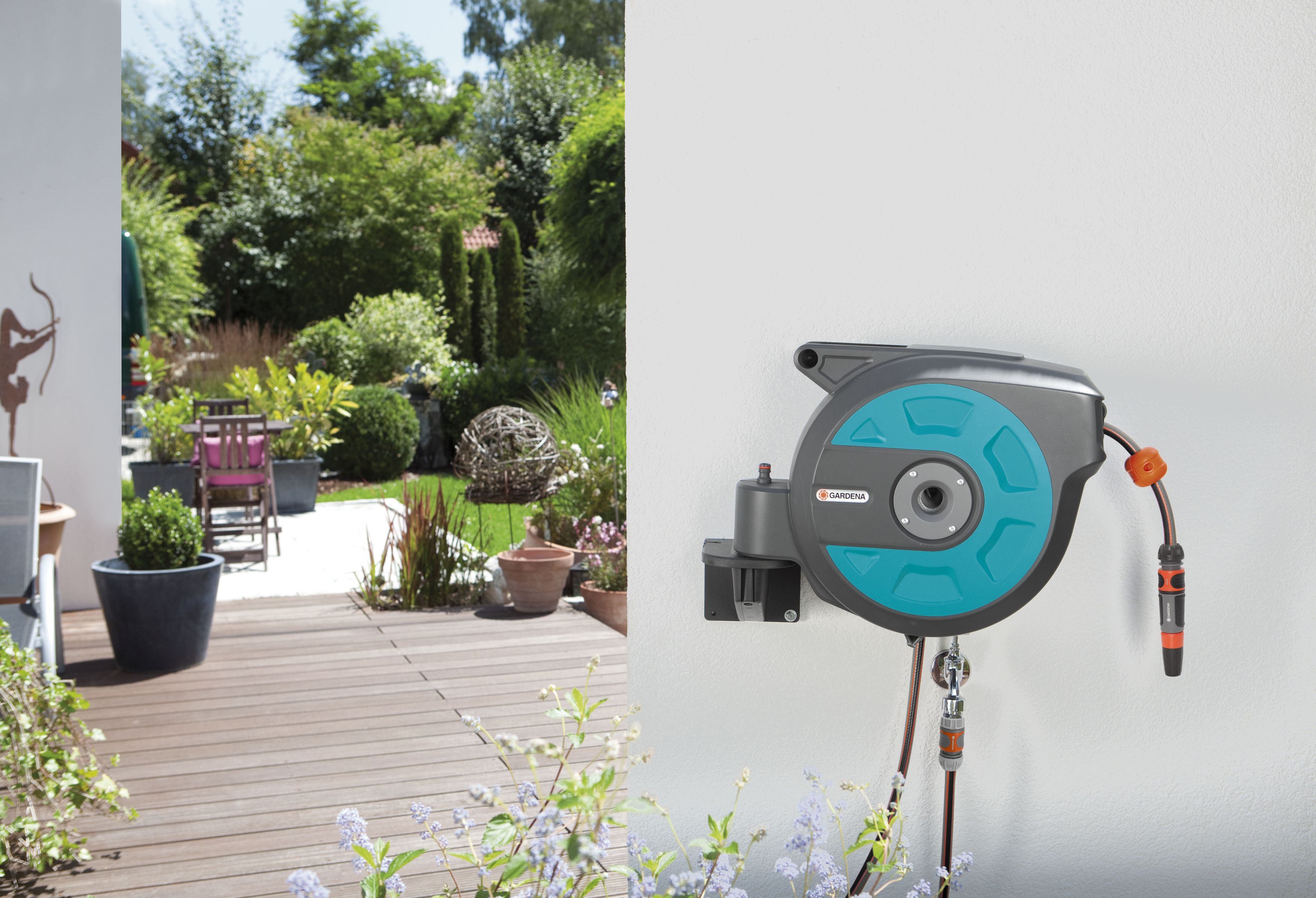 Soporte portamanguera mural roll-up automatic 15