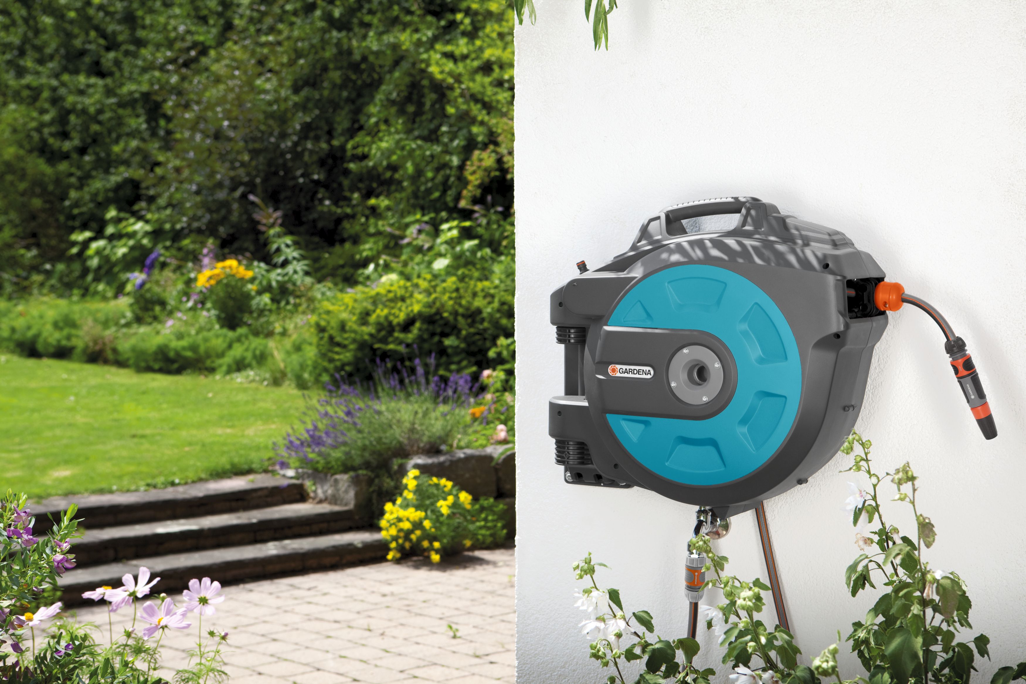 Soporte portamanguera mural roll-up automatic 25