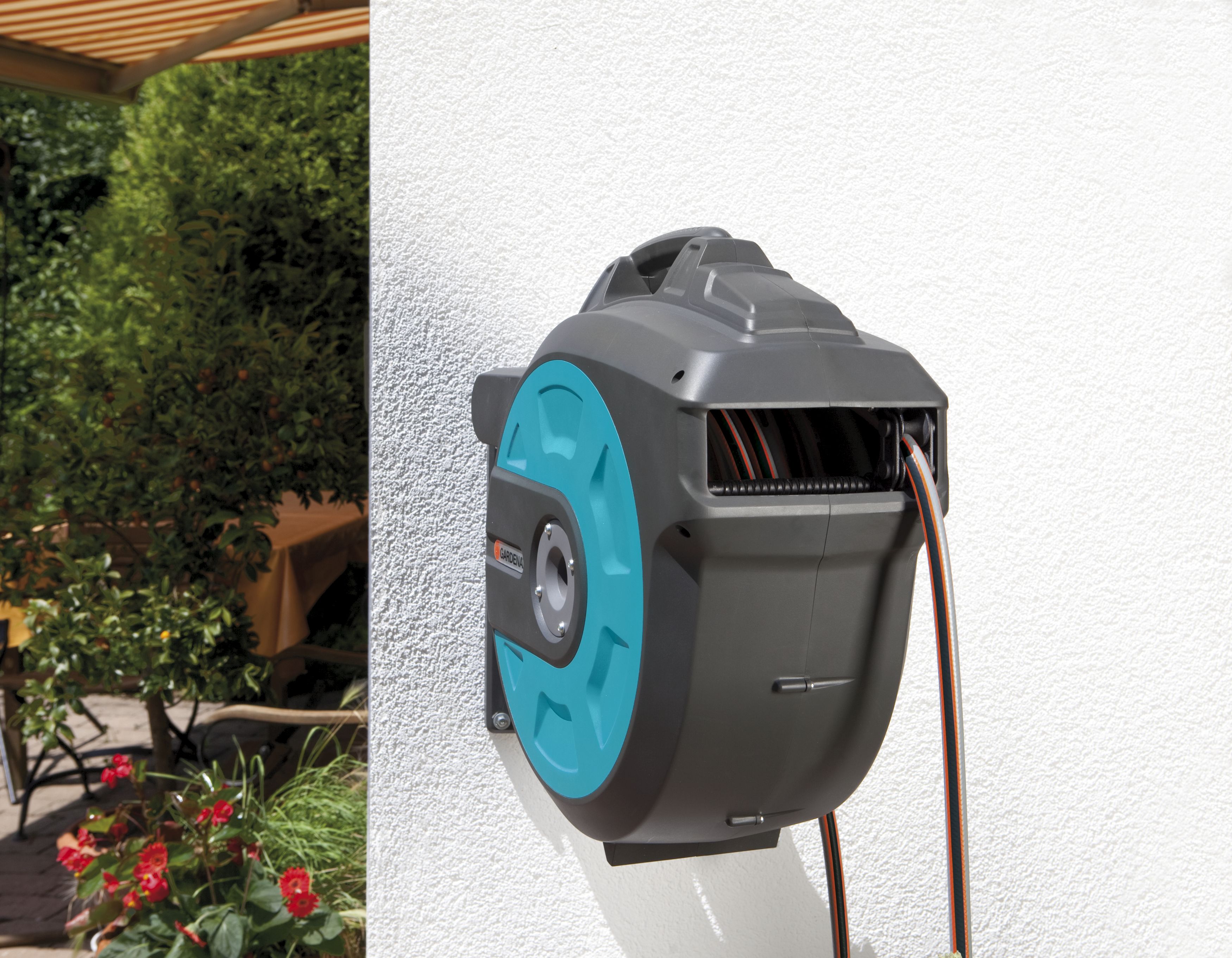 Soporte portamanguera mural roll-up automatic 25