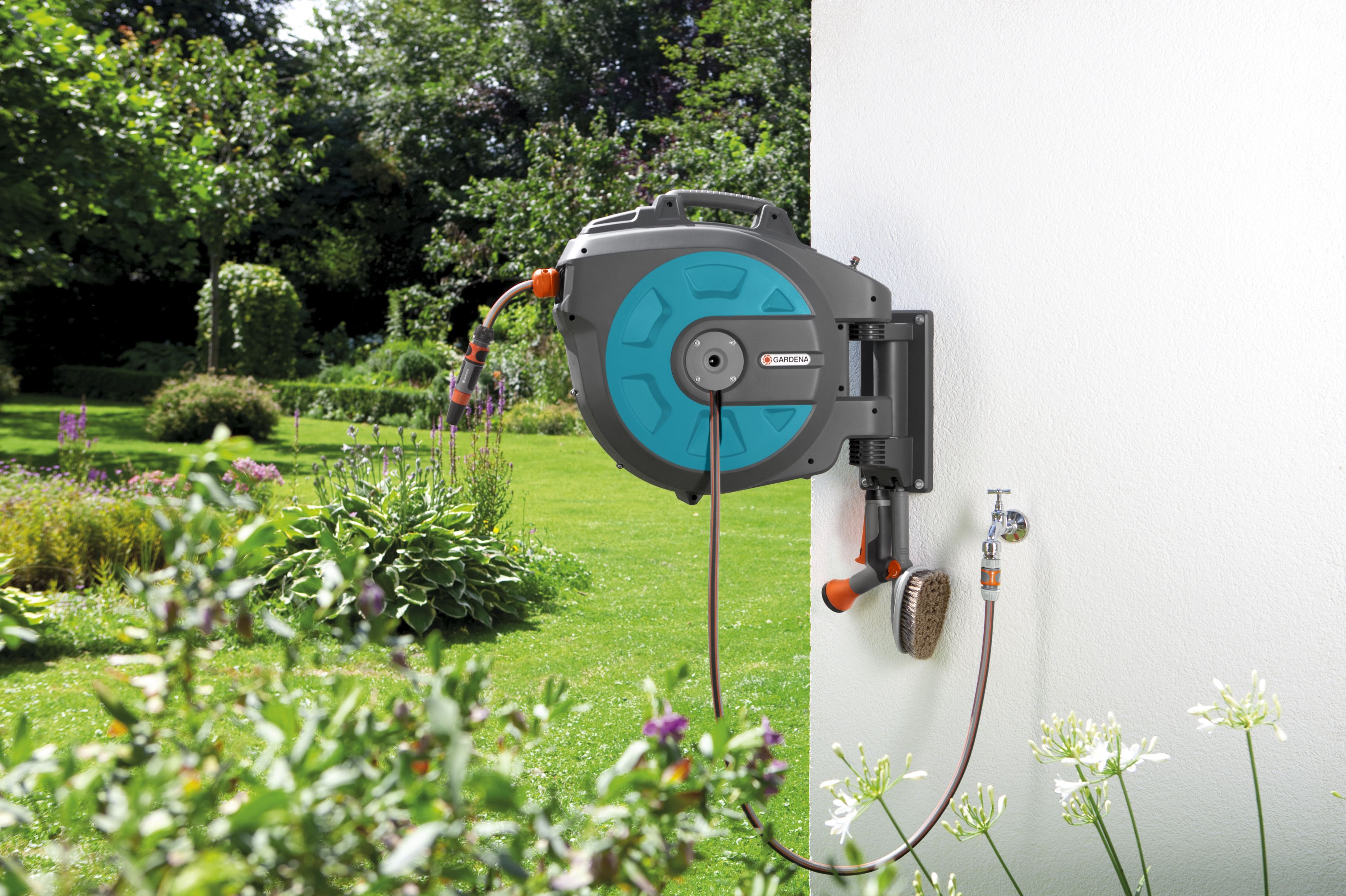 Soporte portamanguera mural roll-up automatic 35