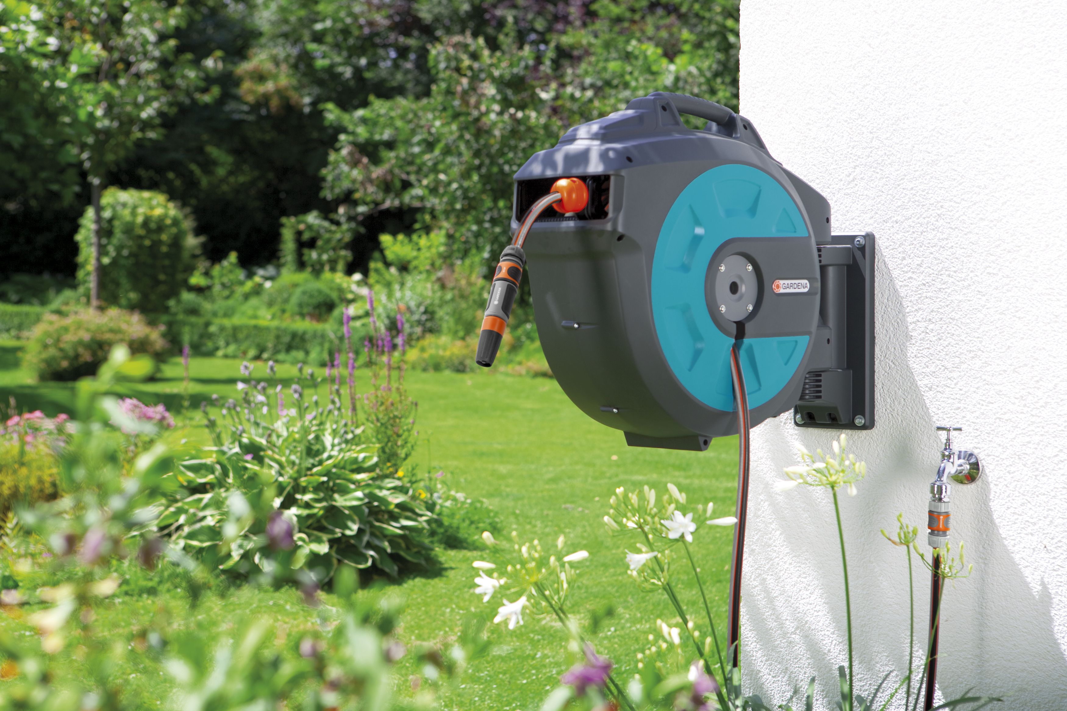 Soporte portamanguera mural roll-up automatic 35